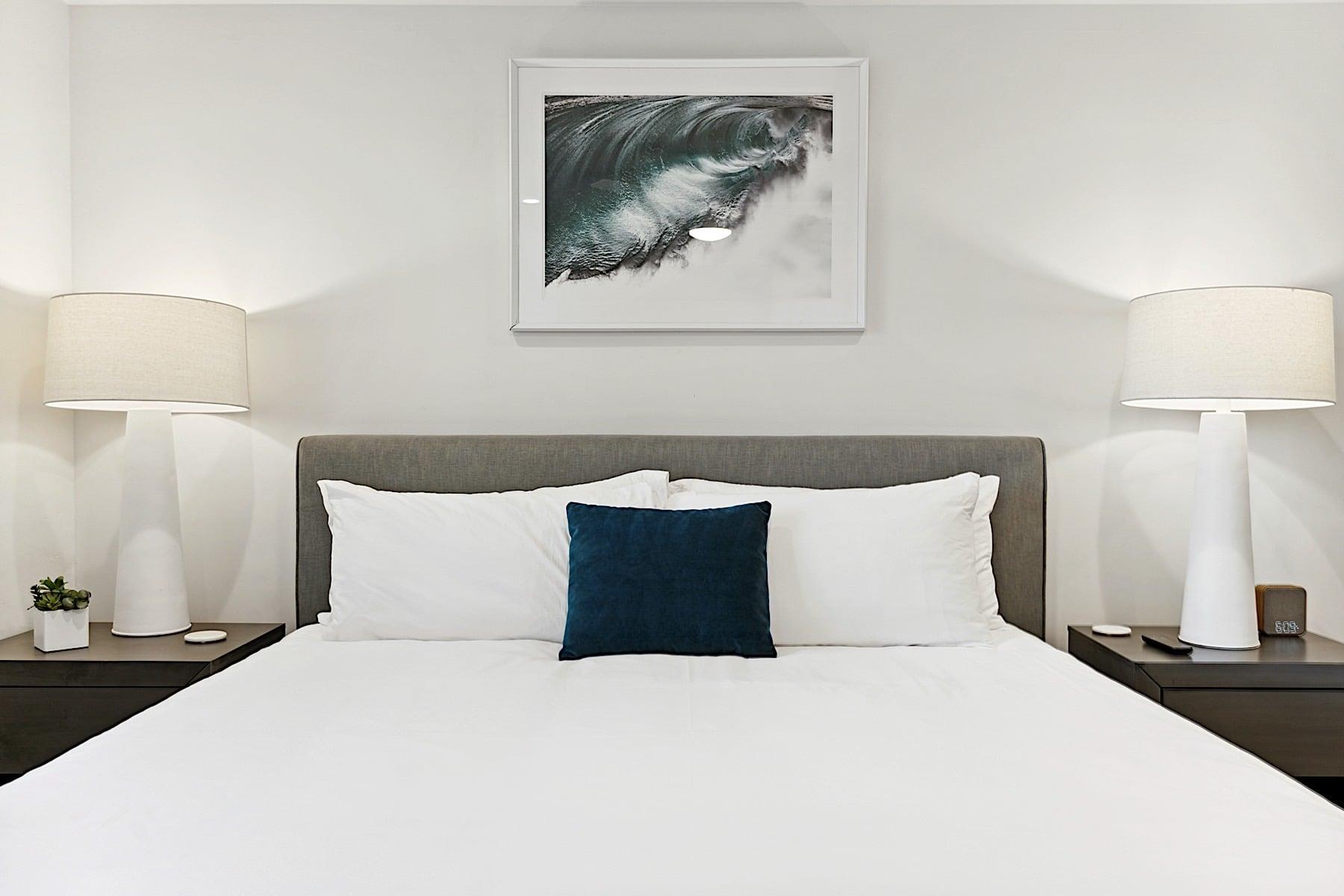King sized bed