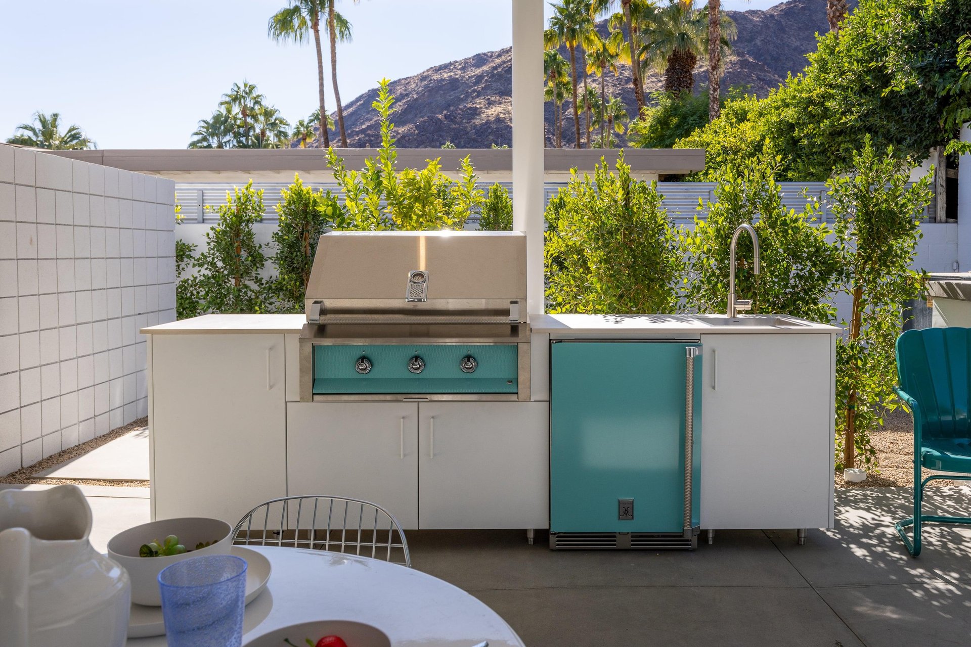 Outdoor Kitchen