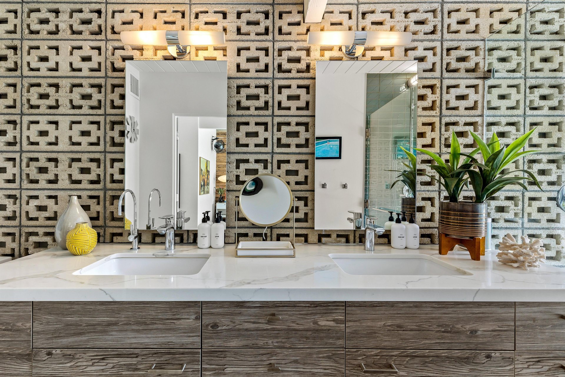 Sparkling countertops