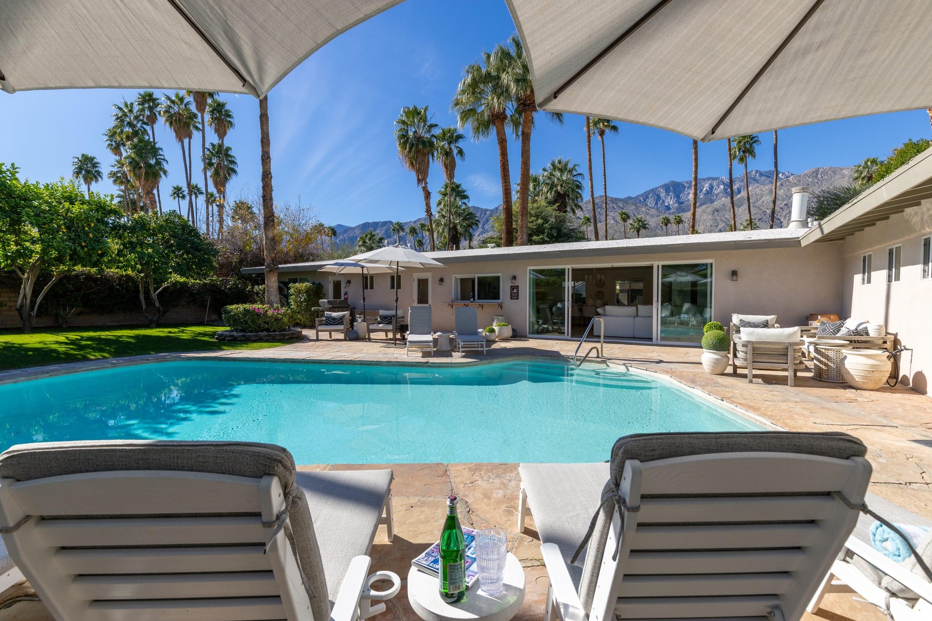 Unwind poolside