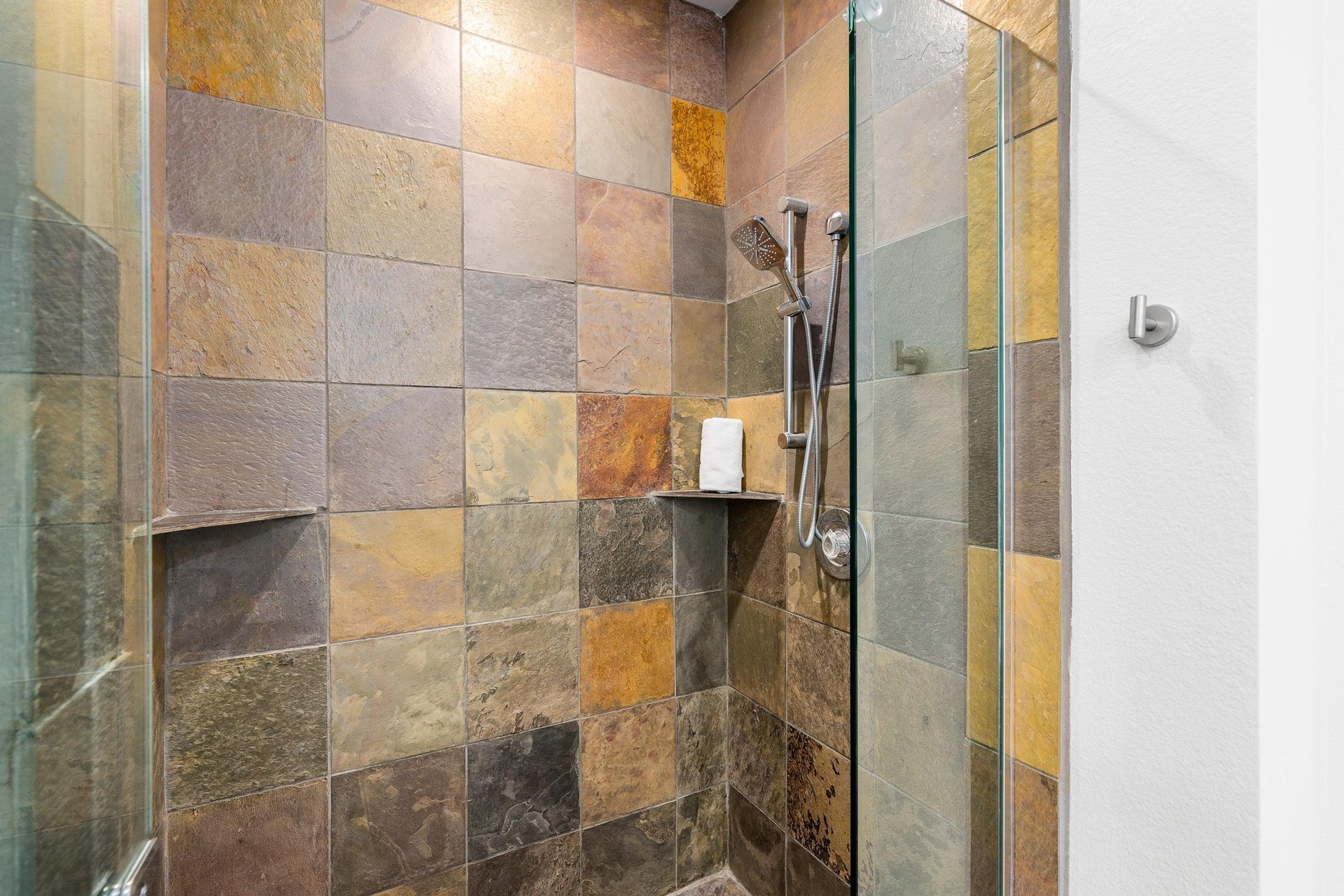 Guest shower