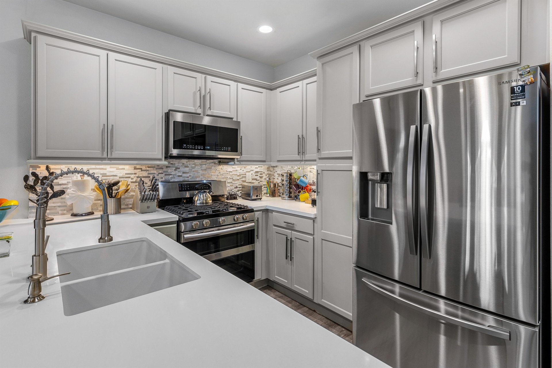 Wellstocked kitchen