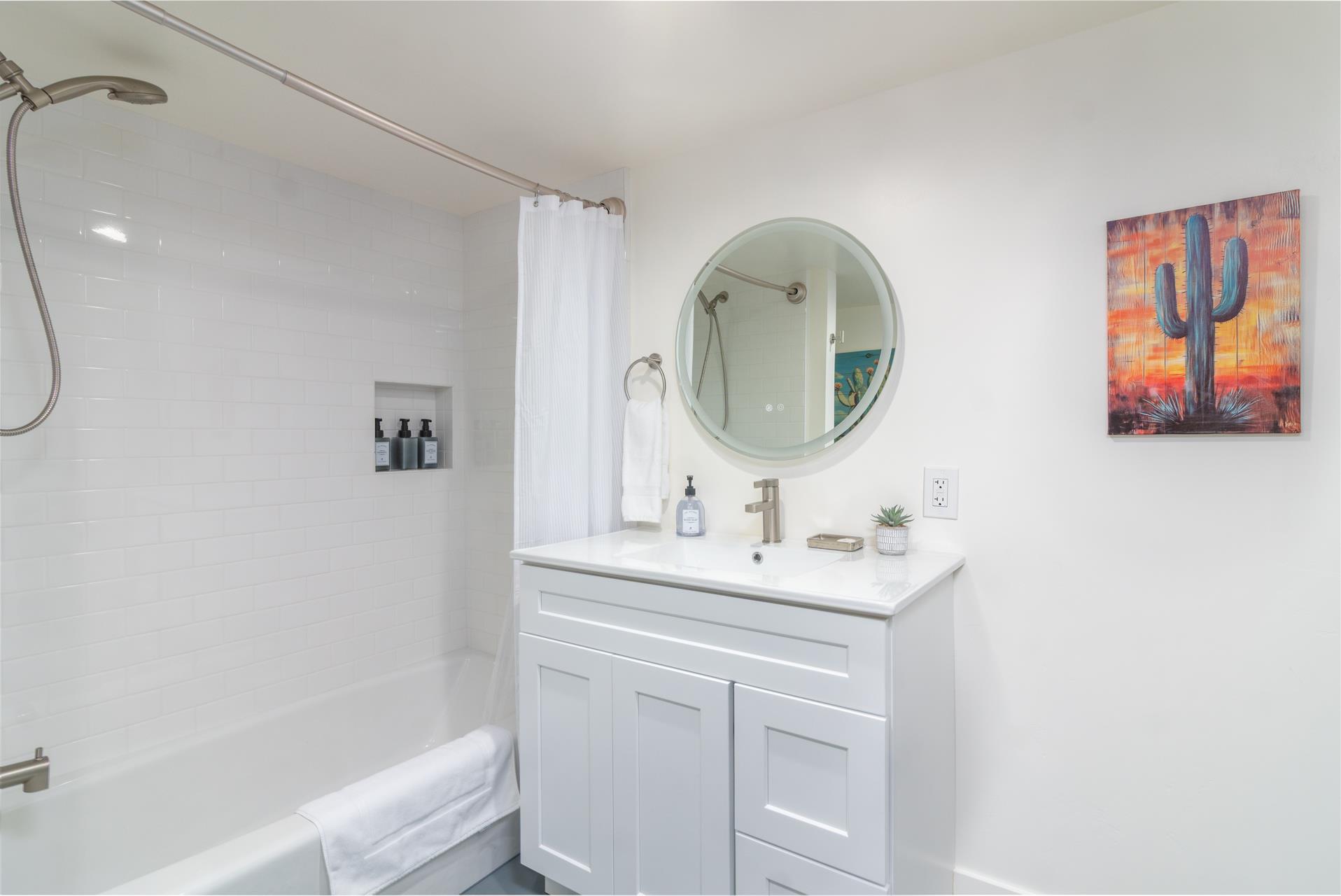 full bathroom with tubshower