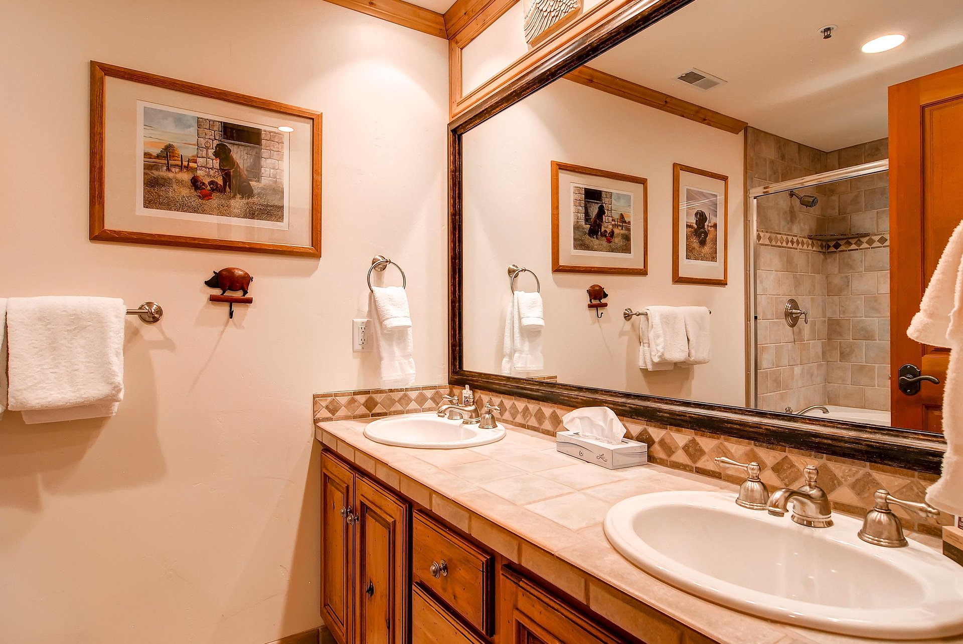 Double vanity main bath  Park City LodgingLift Lodge 203