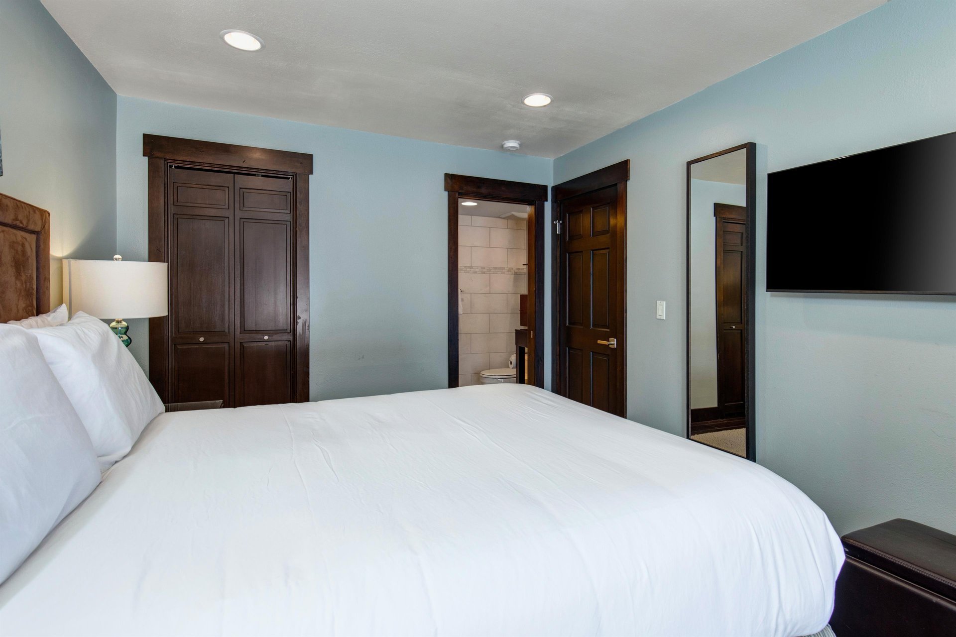 The bedroom with an en suite bathroom.
