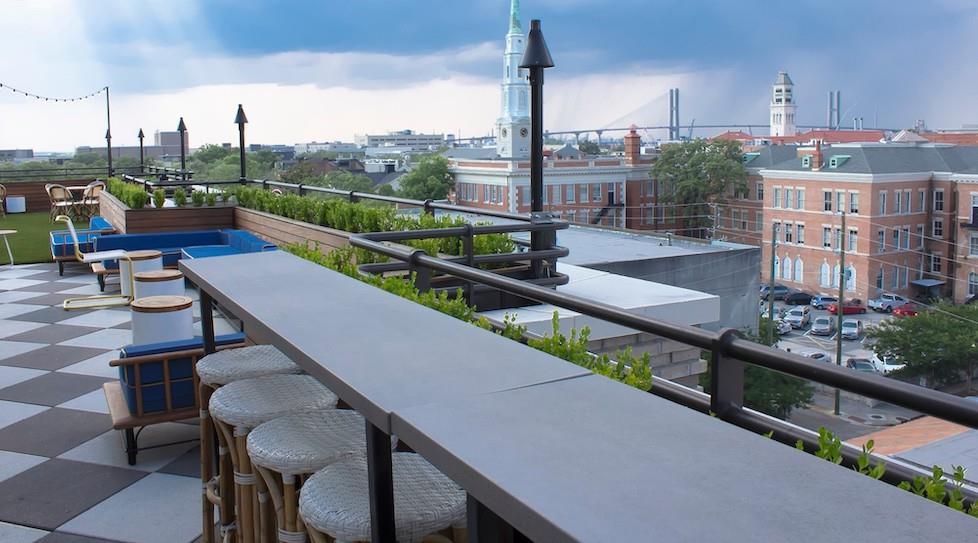 Peregrin Rooftop Bar