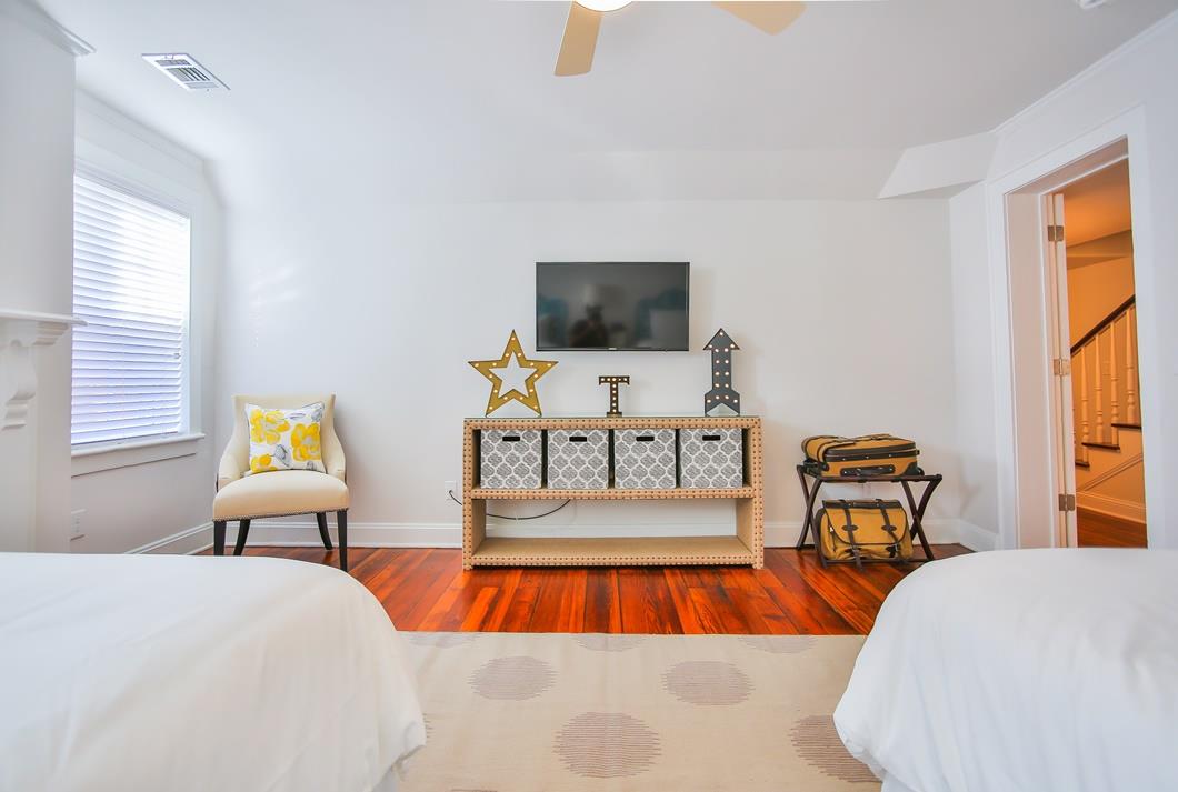 The twin bedroom is great for girls weekends, wedding parties or family.