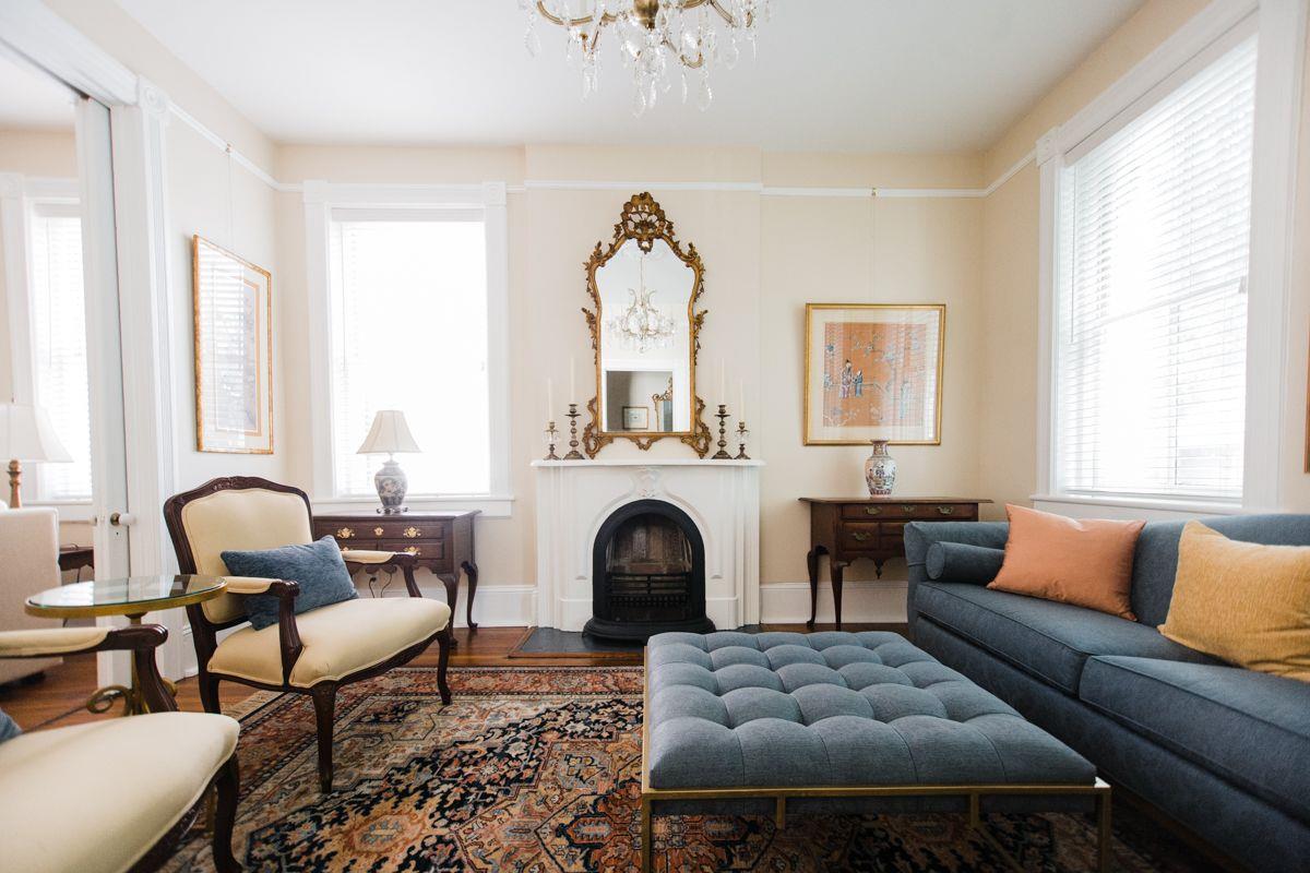 Enjoy a morning cup of coffee, or an afternoon cup of tea with your guests.