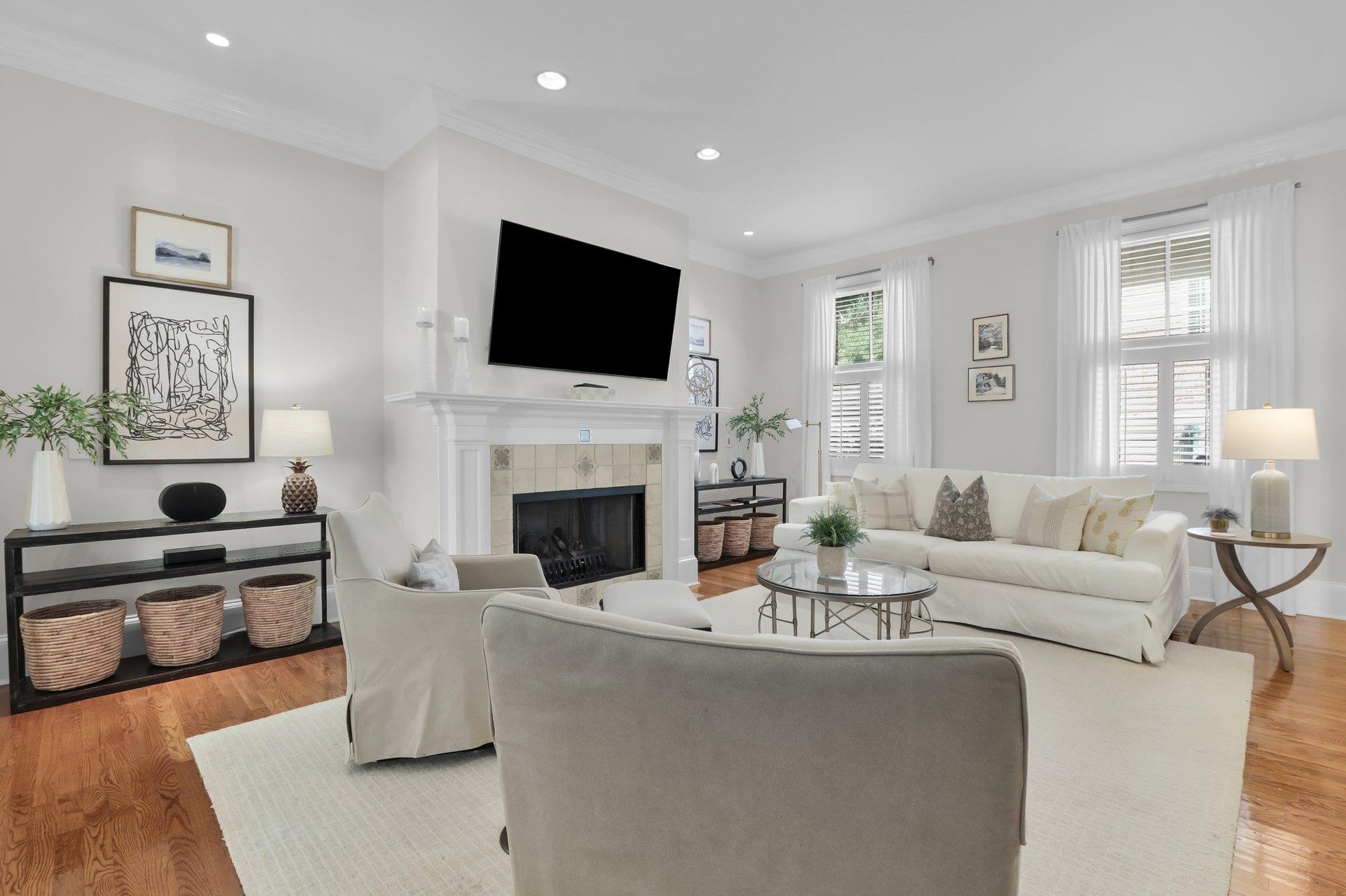 Welcome to Crown of Crawford Square