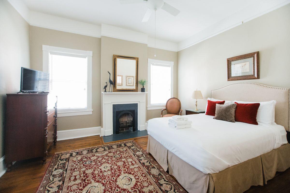 Charming decor ties the room together.