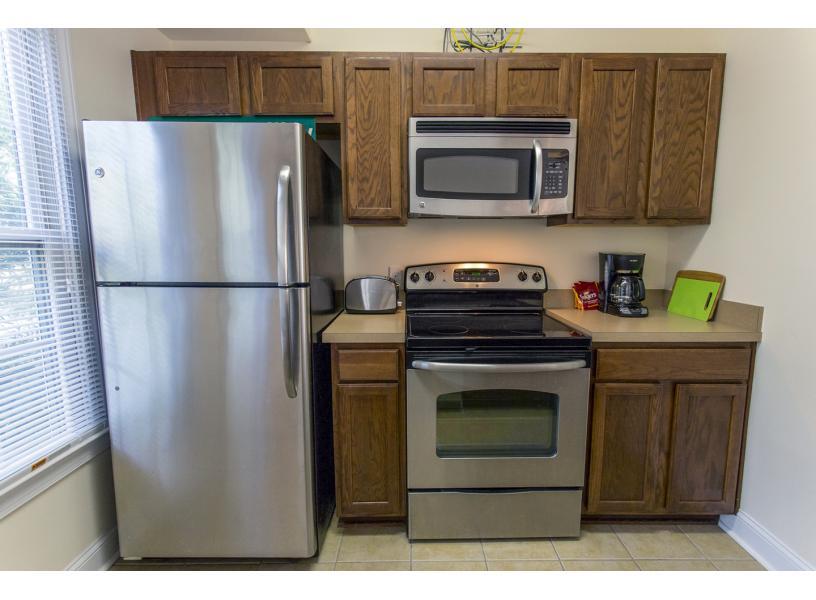 Full kitchen in carriage house