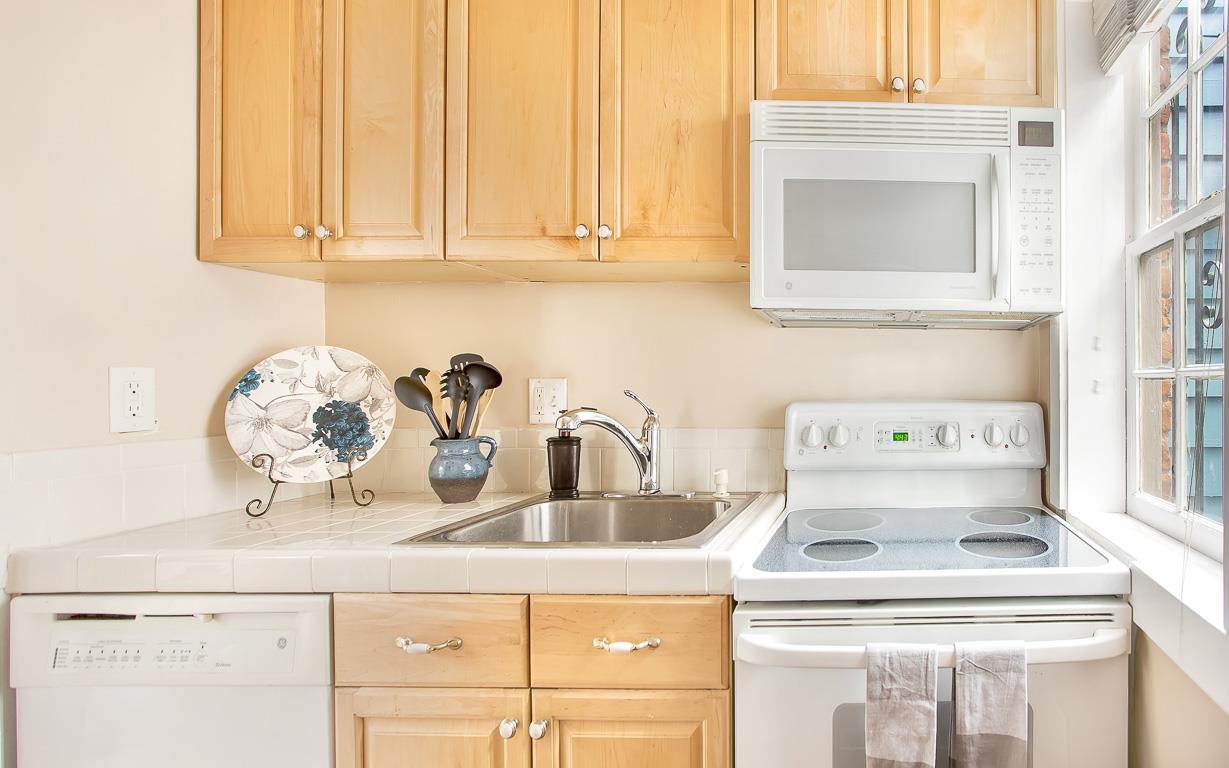 A dishwasher makes clean up a breeze.