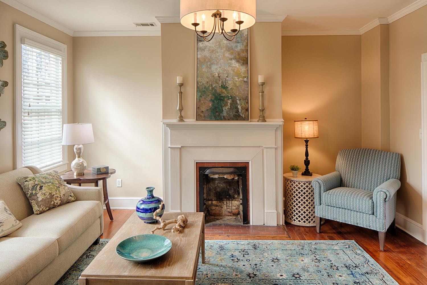 Welcome to Blue on Broughton