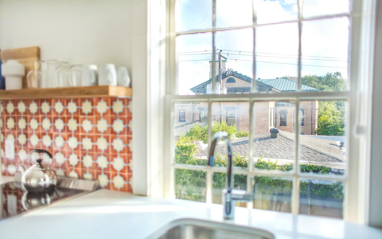 Stay in the heart of historic Savannah.