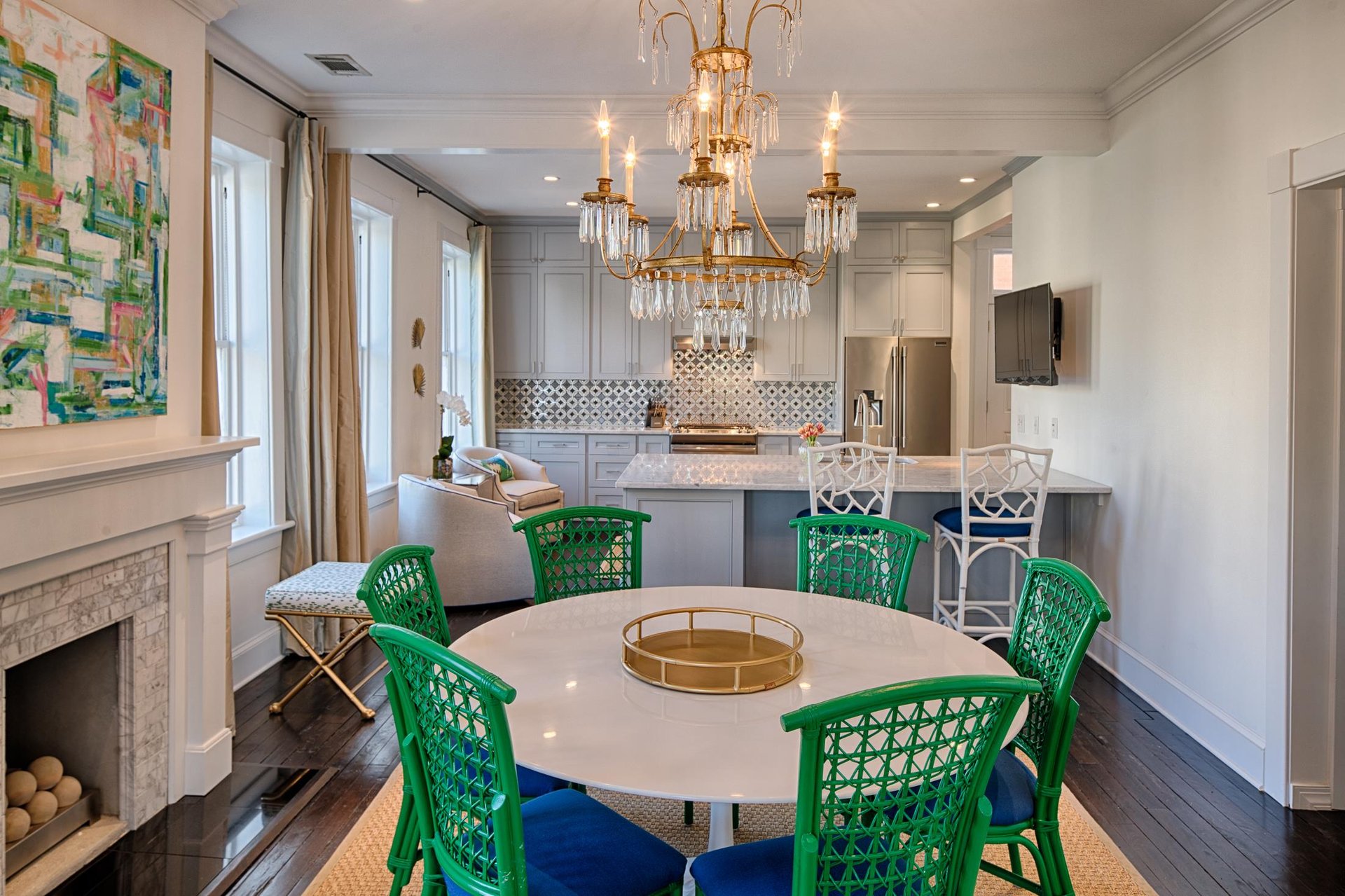 This gorgeous marble table seats four guests comfortably, with plenty of additional space.