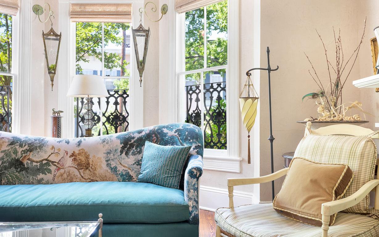 Welcome to Queen Anne Manor