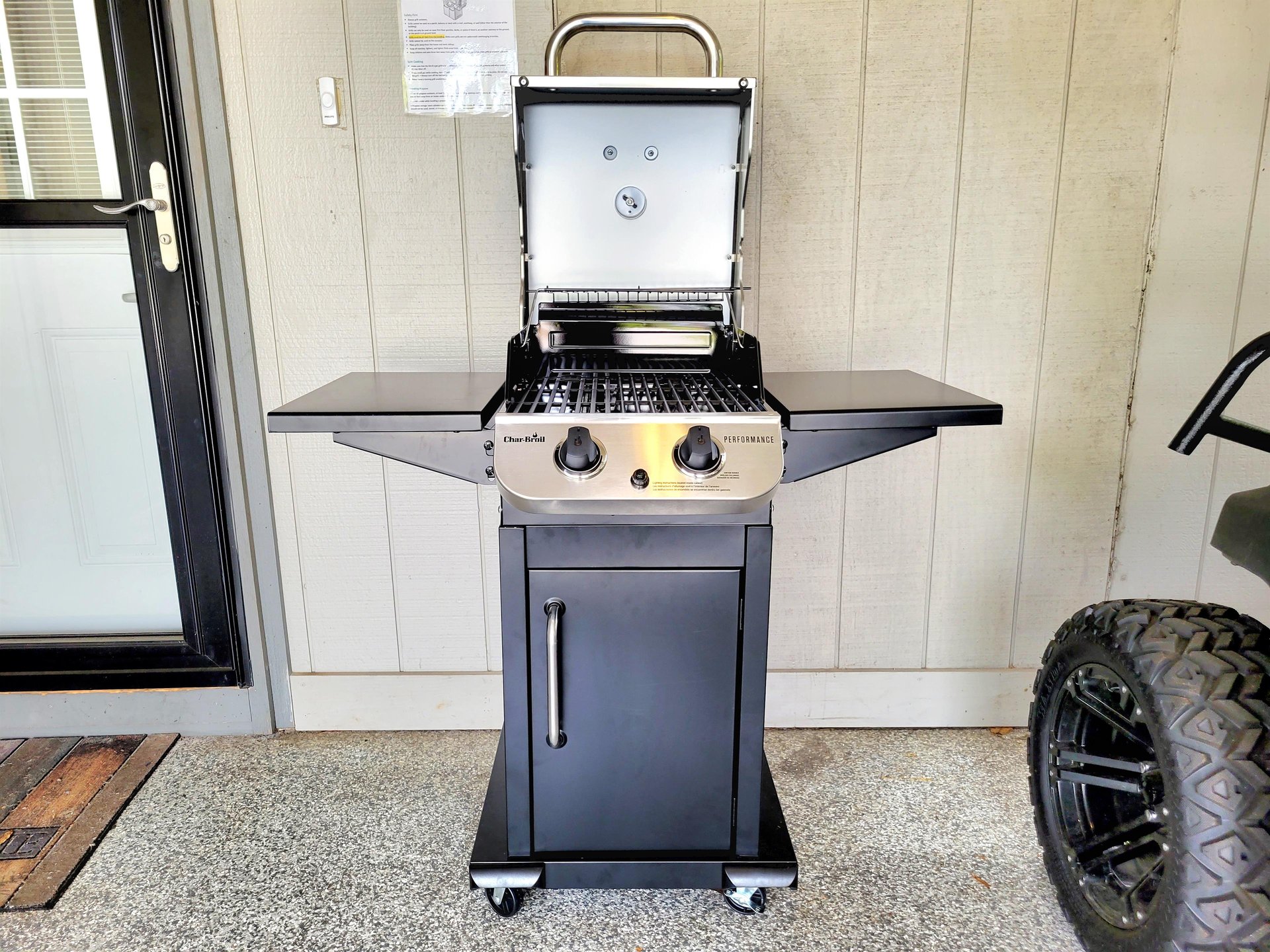 Agusta Village 523 outside grill