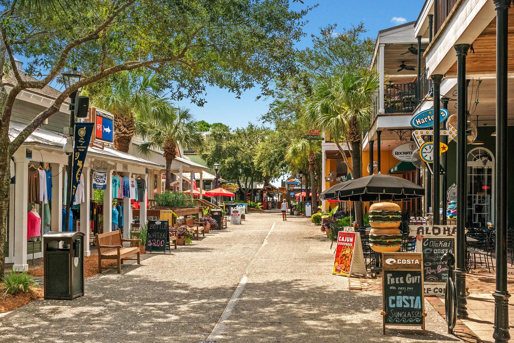 15717