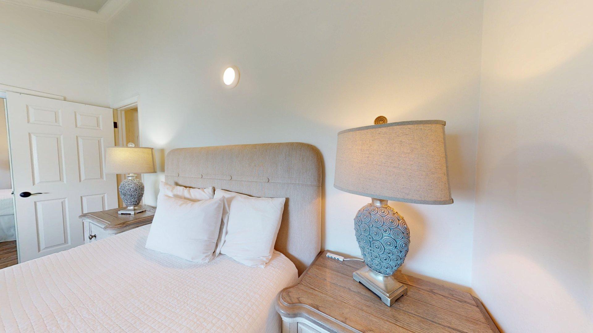 Guest bedroom 2
