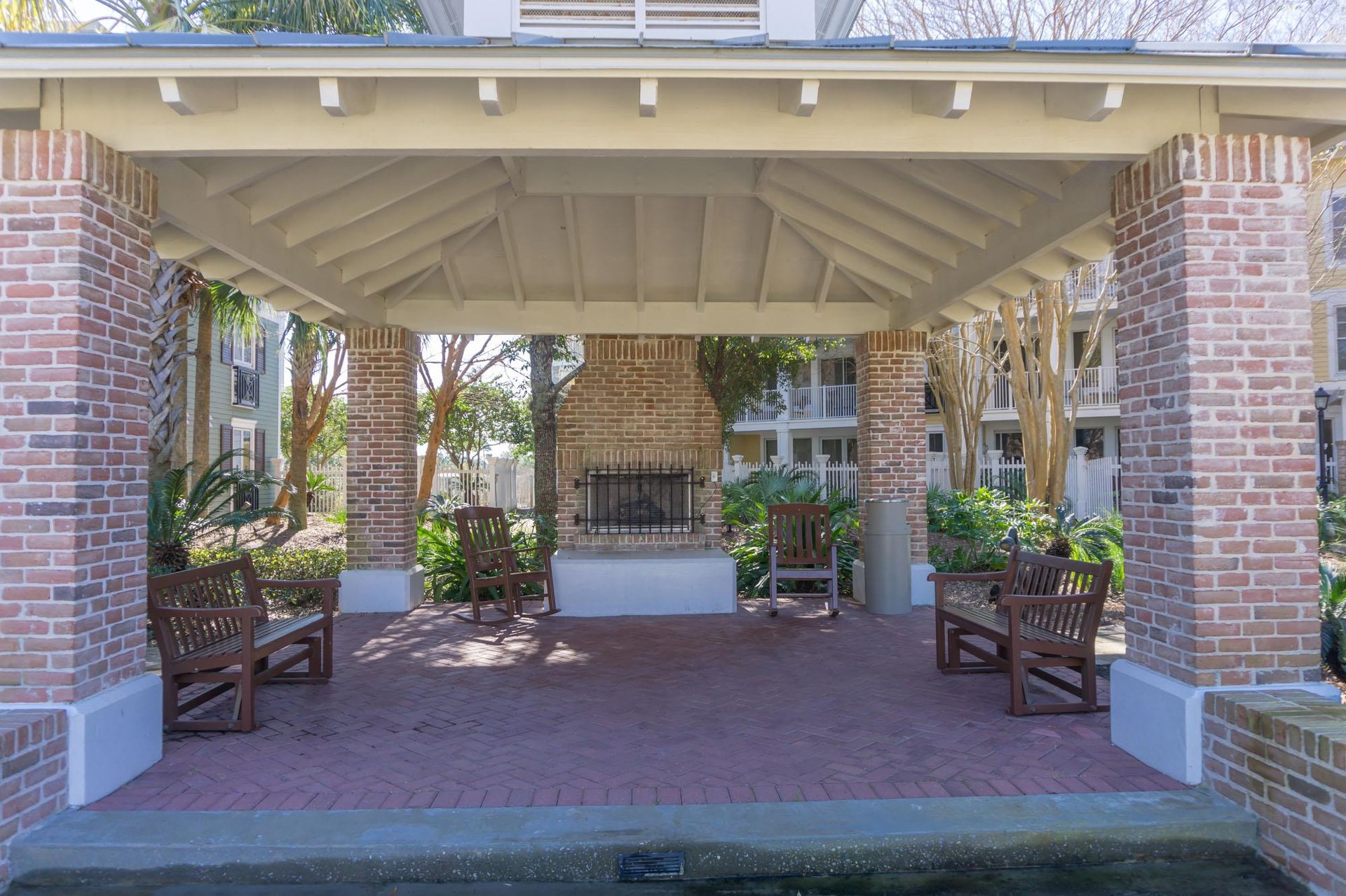 Pilot House at The Village of Baytowne Wharf