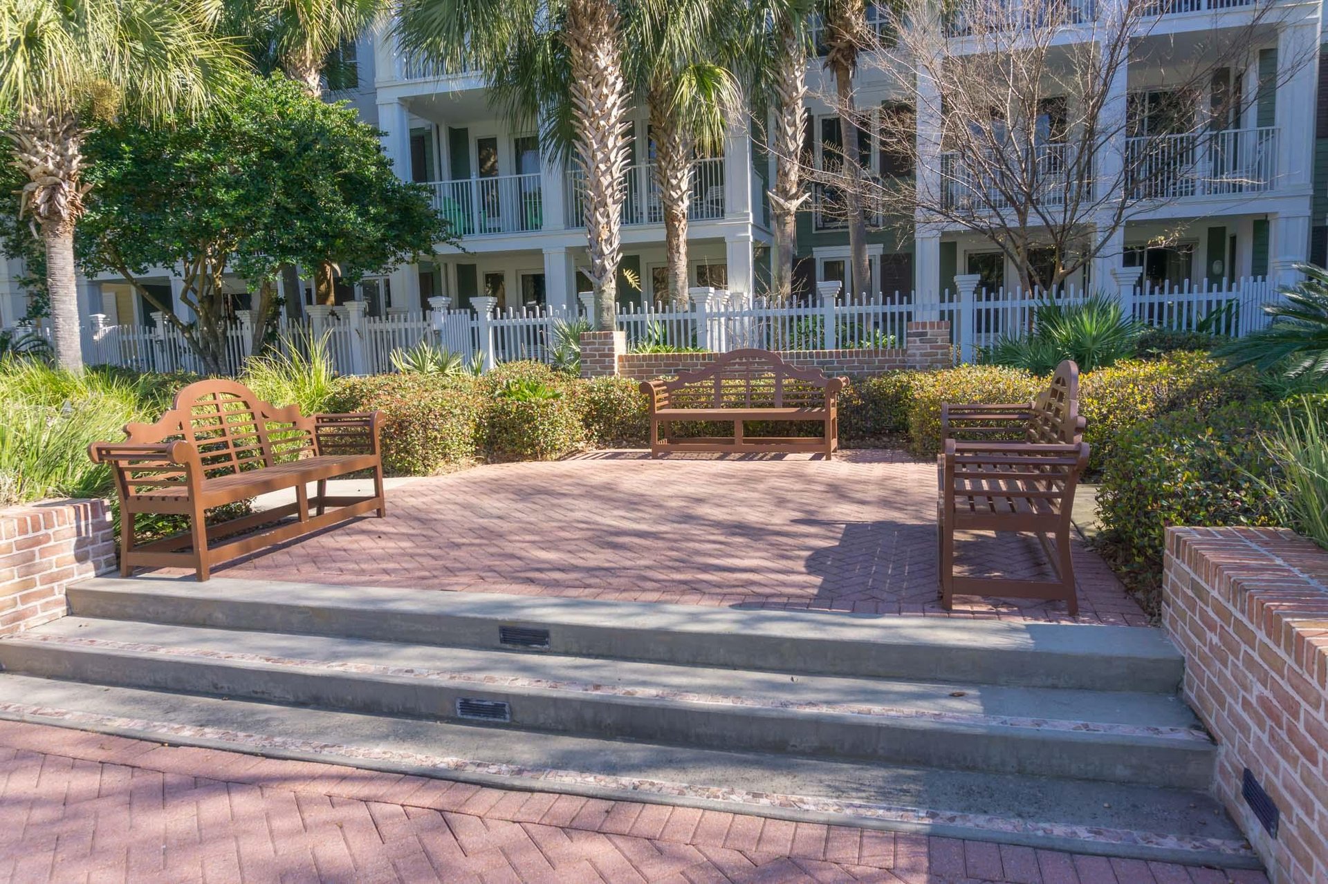 Pilot House at The Village of Baytowne Wharf