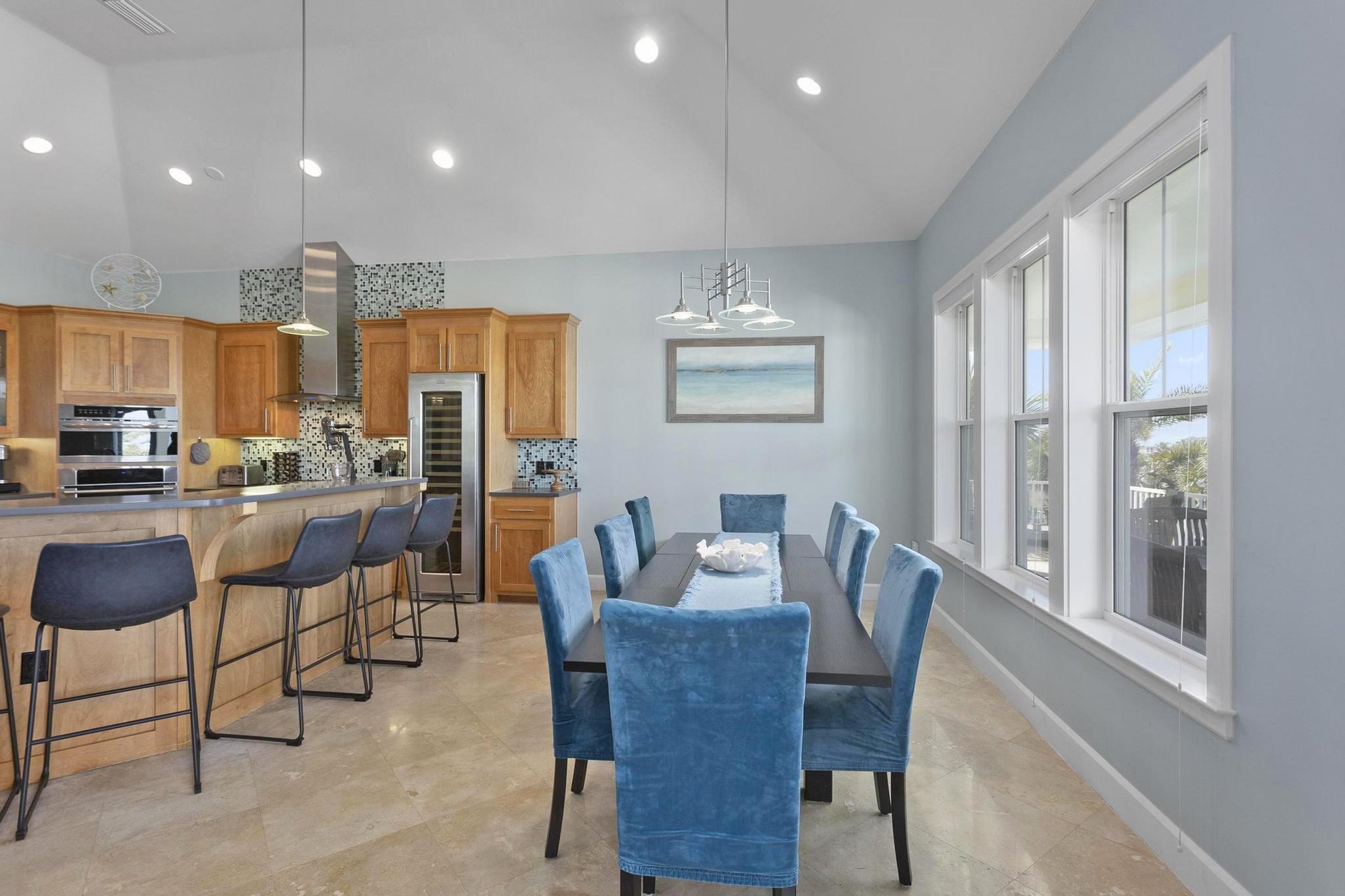 Ariola 1405  The Big Yellow Beach House 6