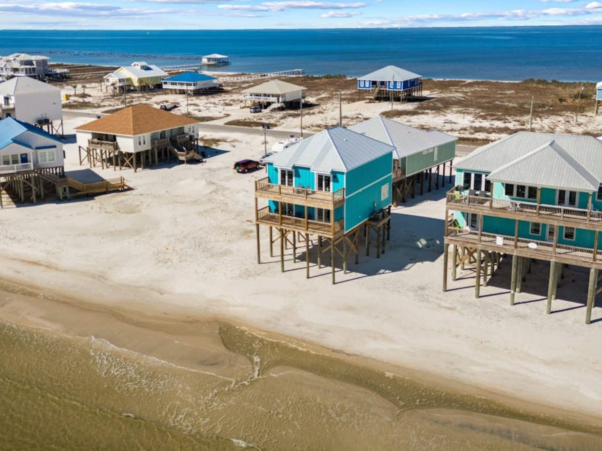 Rental houses on the beach in Dauphin Island
