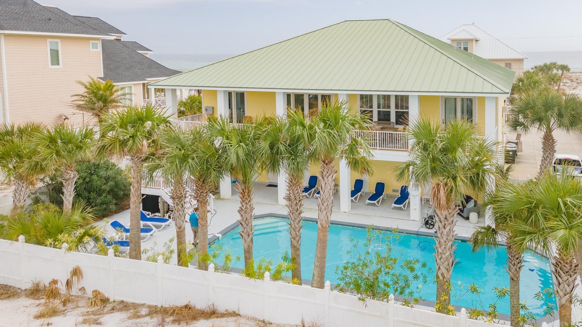 Ariola 1405  The Big Yellow Beach House 38