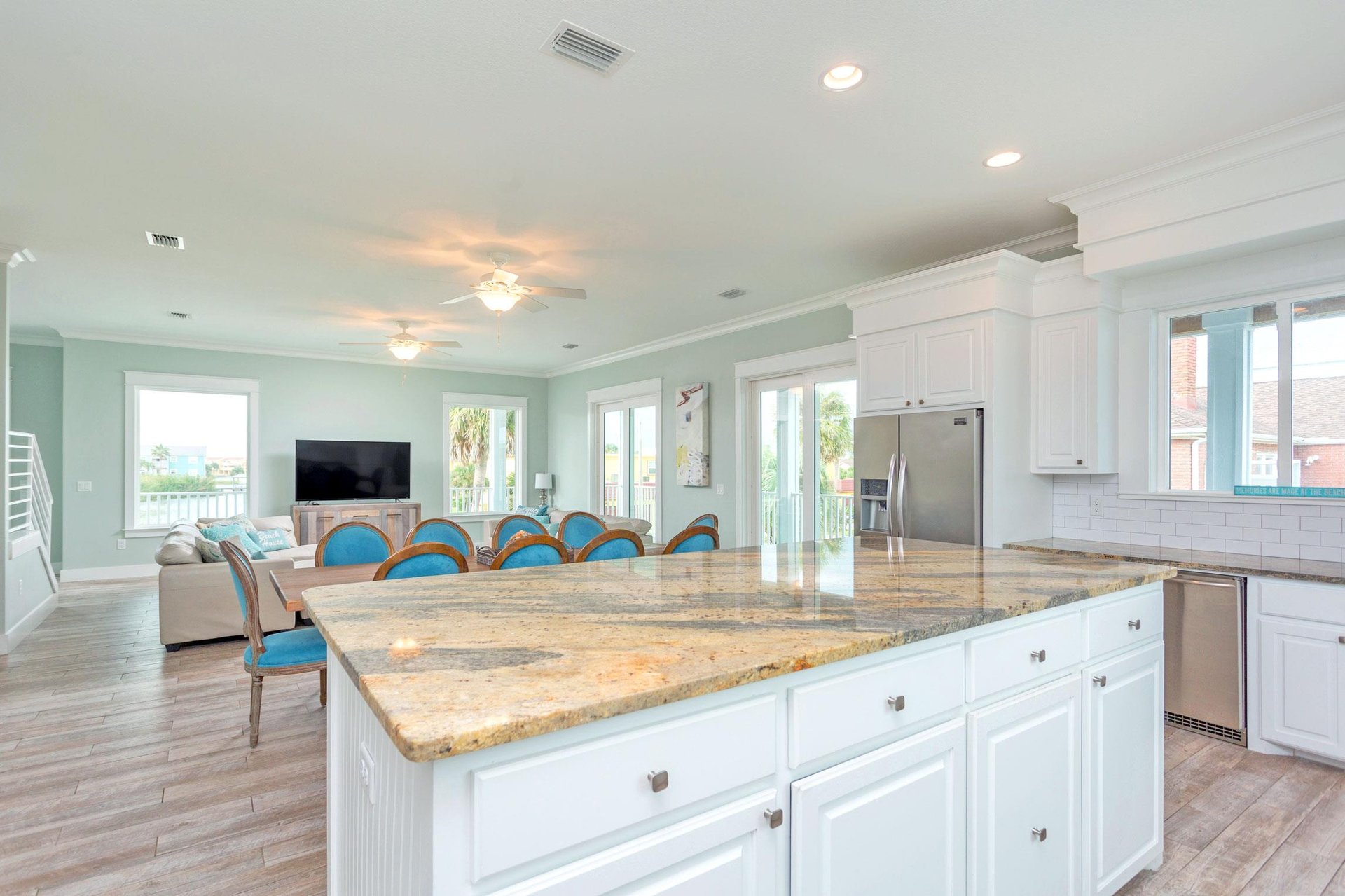 Calle Traviesa 5  Island Time 10