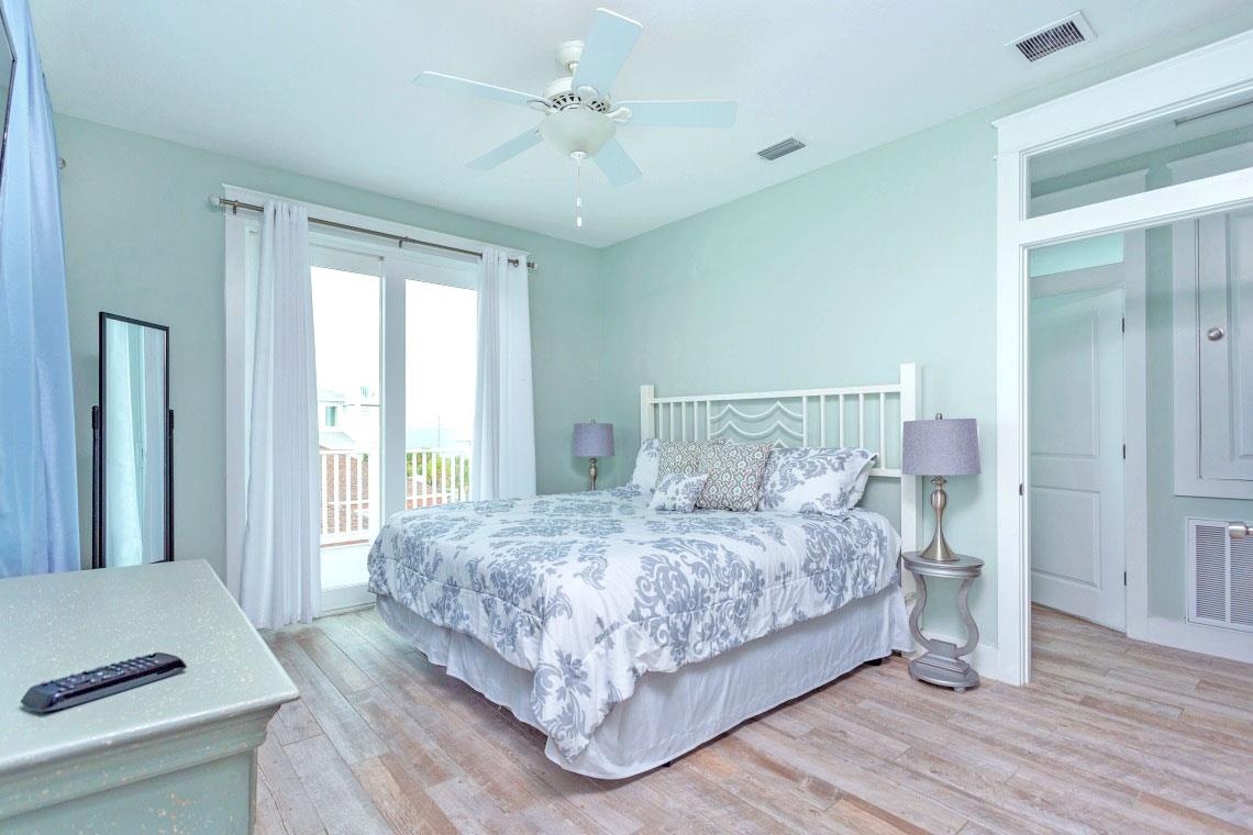 Calle Traviesa 5  Island Time 25