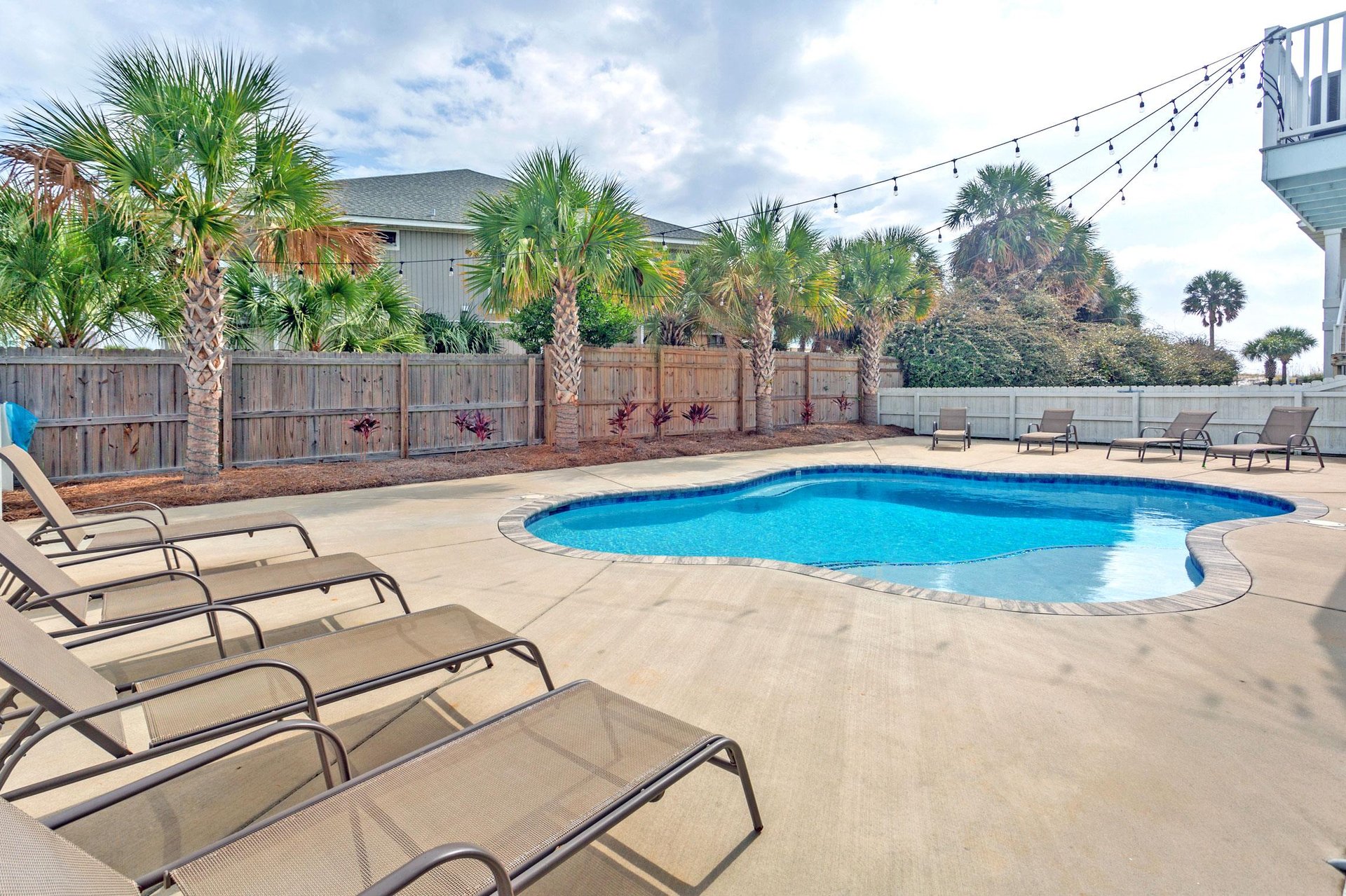 Calle Traviesa 5  Island Time 31