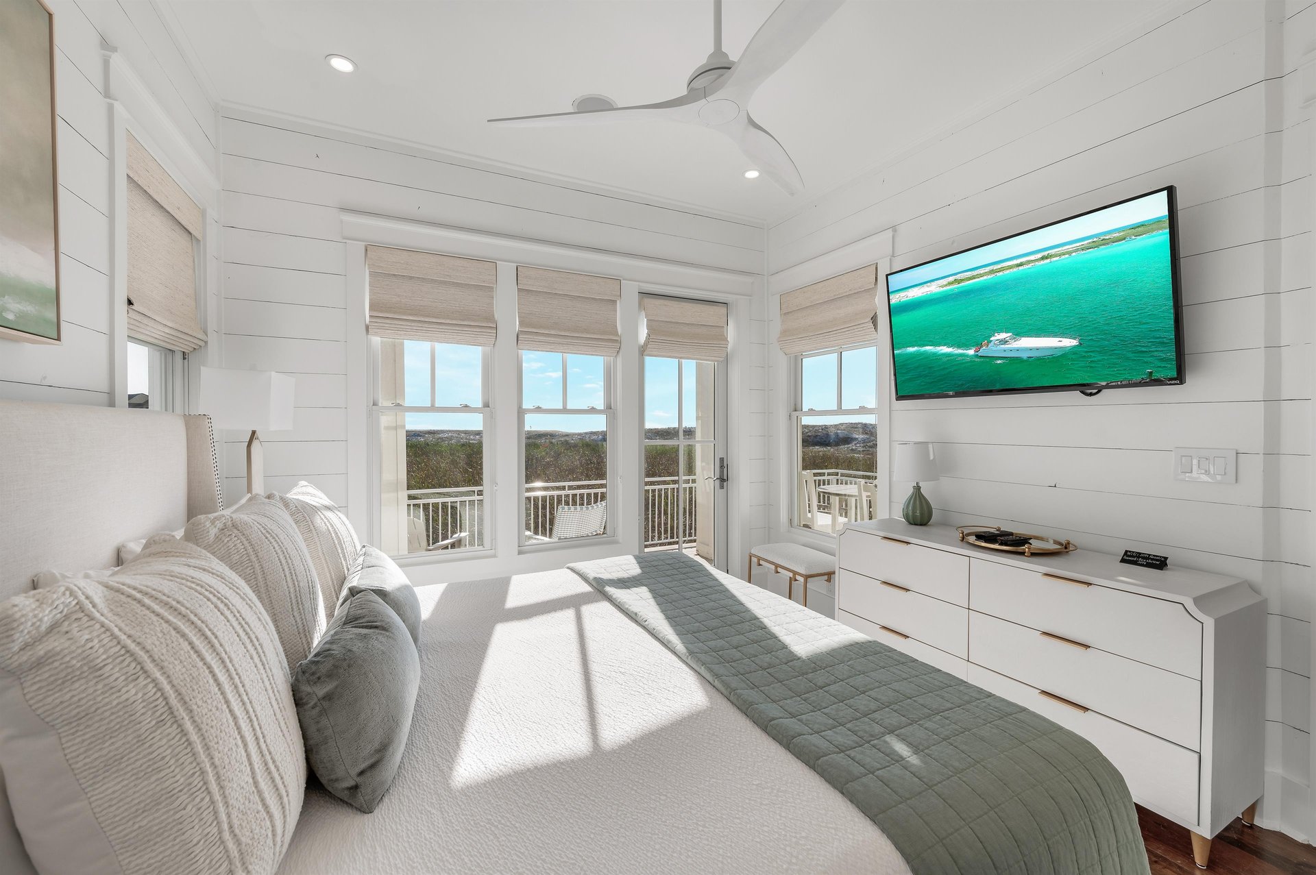 Pelican Pointe at Destin Pointe Resort 18