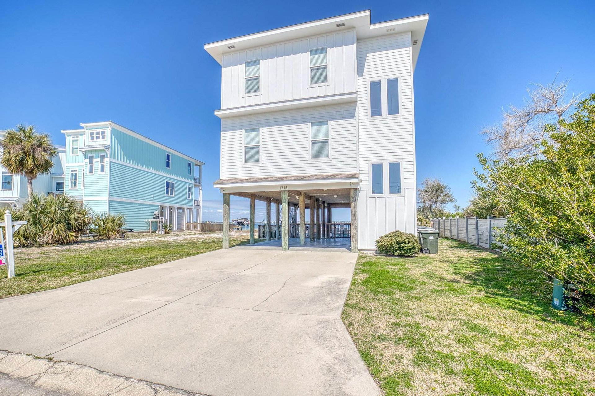 Ensenada Uno 1715 31