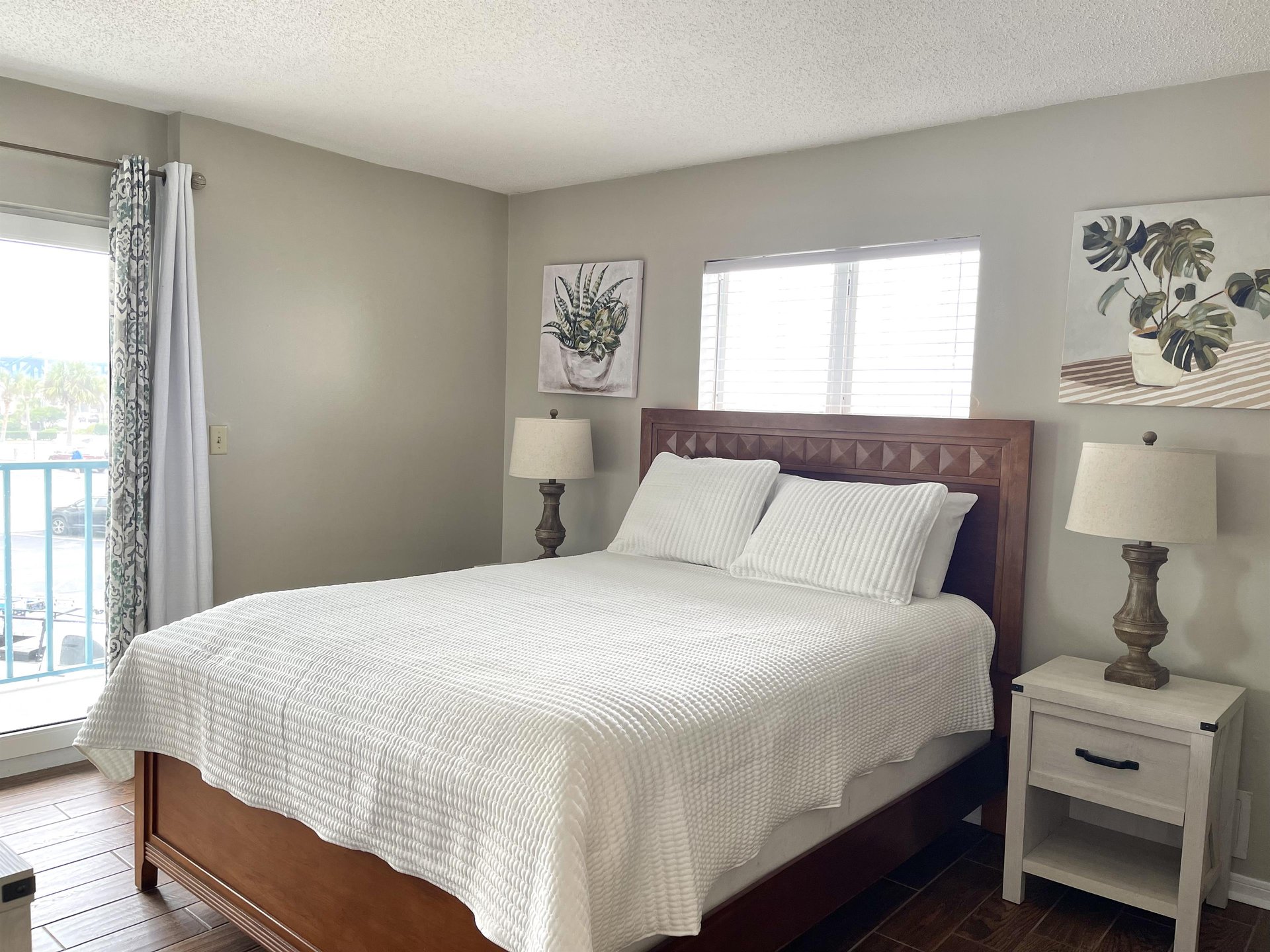 Surf Side Shores 1206 16