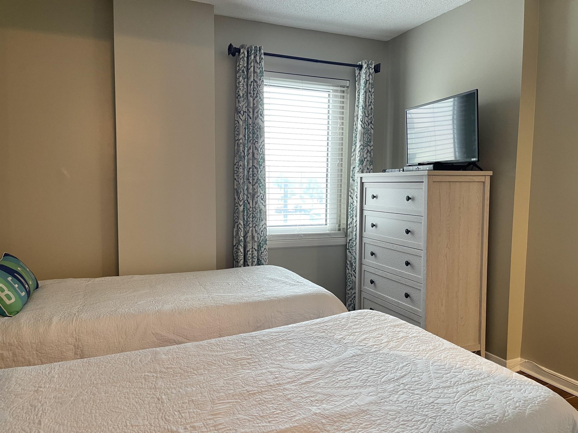 Surf Side Shores 1206 20