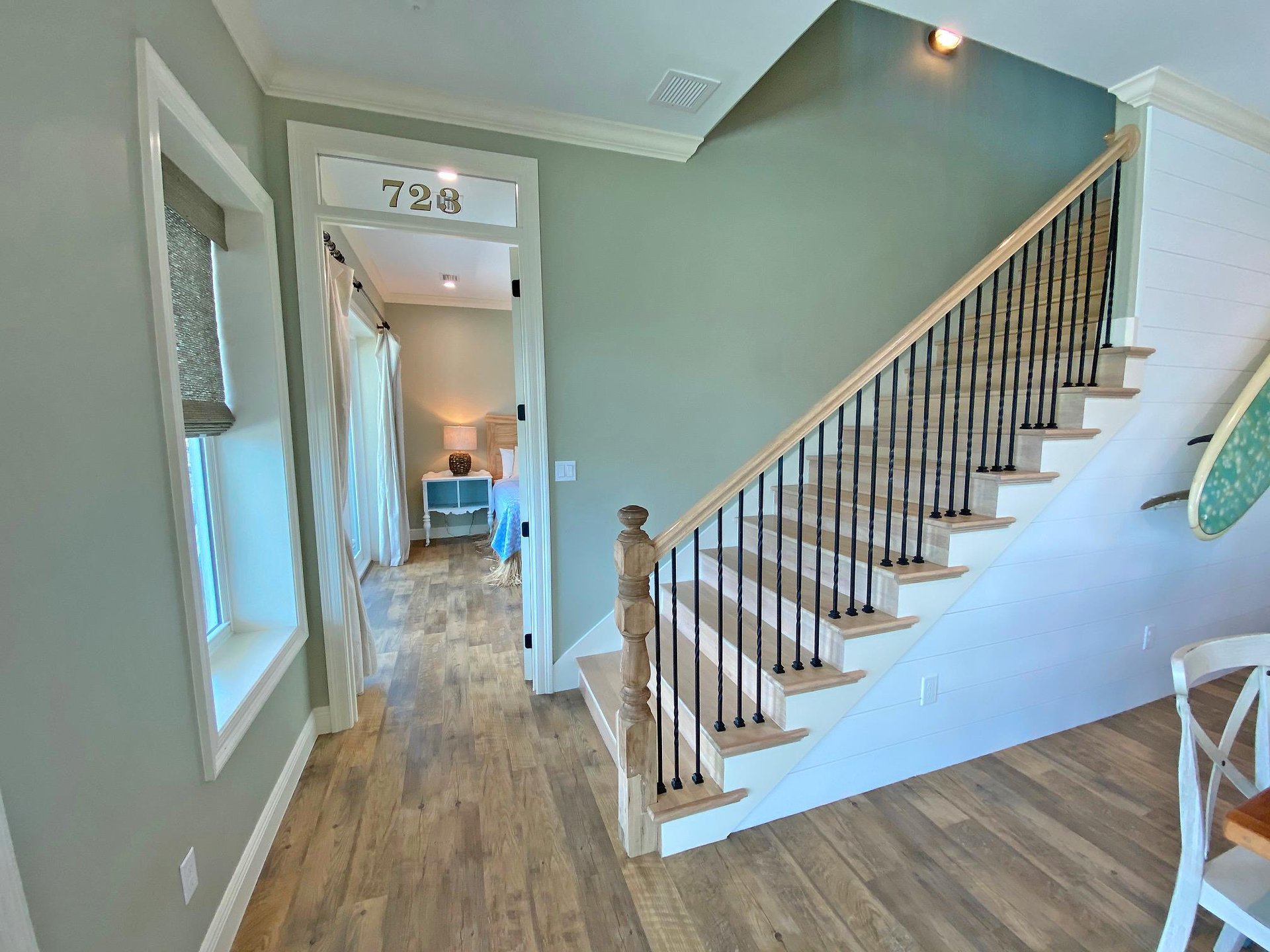 Ariola 1105  Emerald Oasis 27