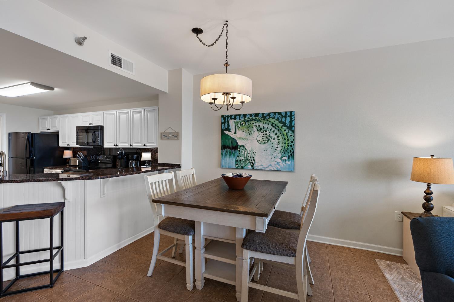 Beach Club Doral 807 4