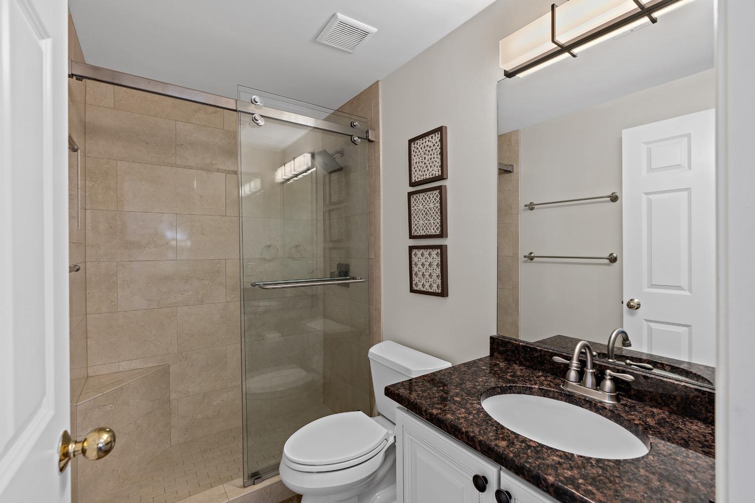 Beach Club Doral 807 15