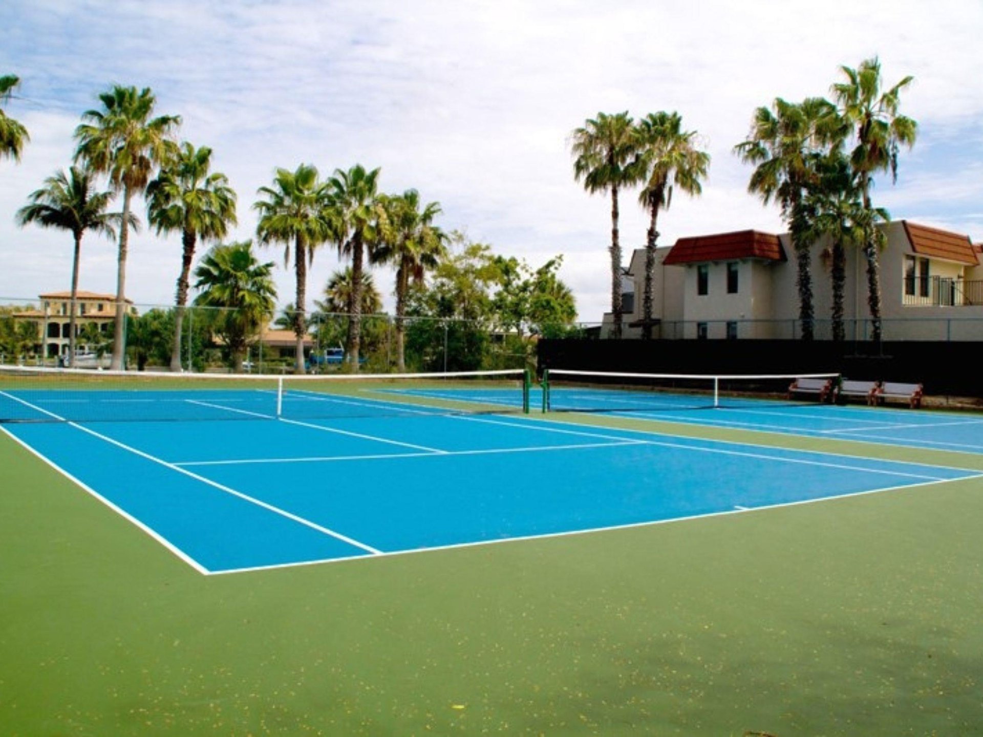 The outdoor tennis courts on Sanibel Island