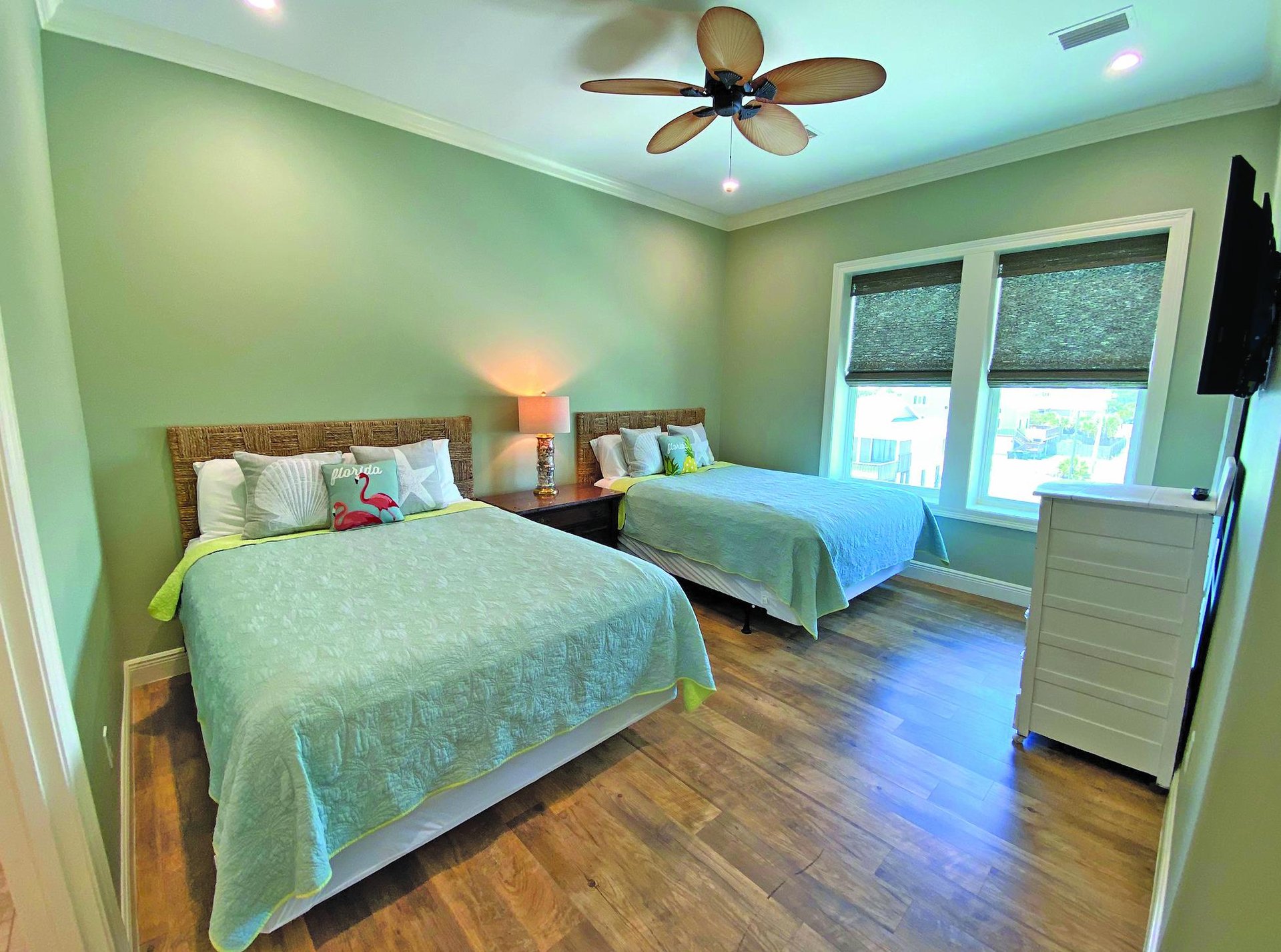 Ariola 1105  Emerald Oasis 67