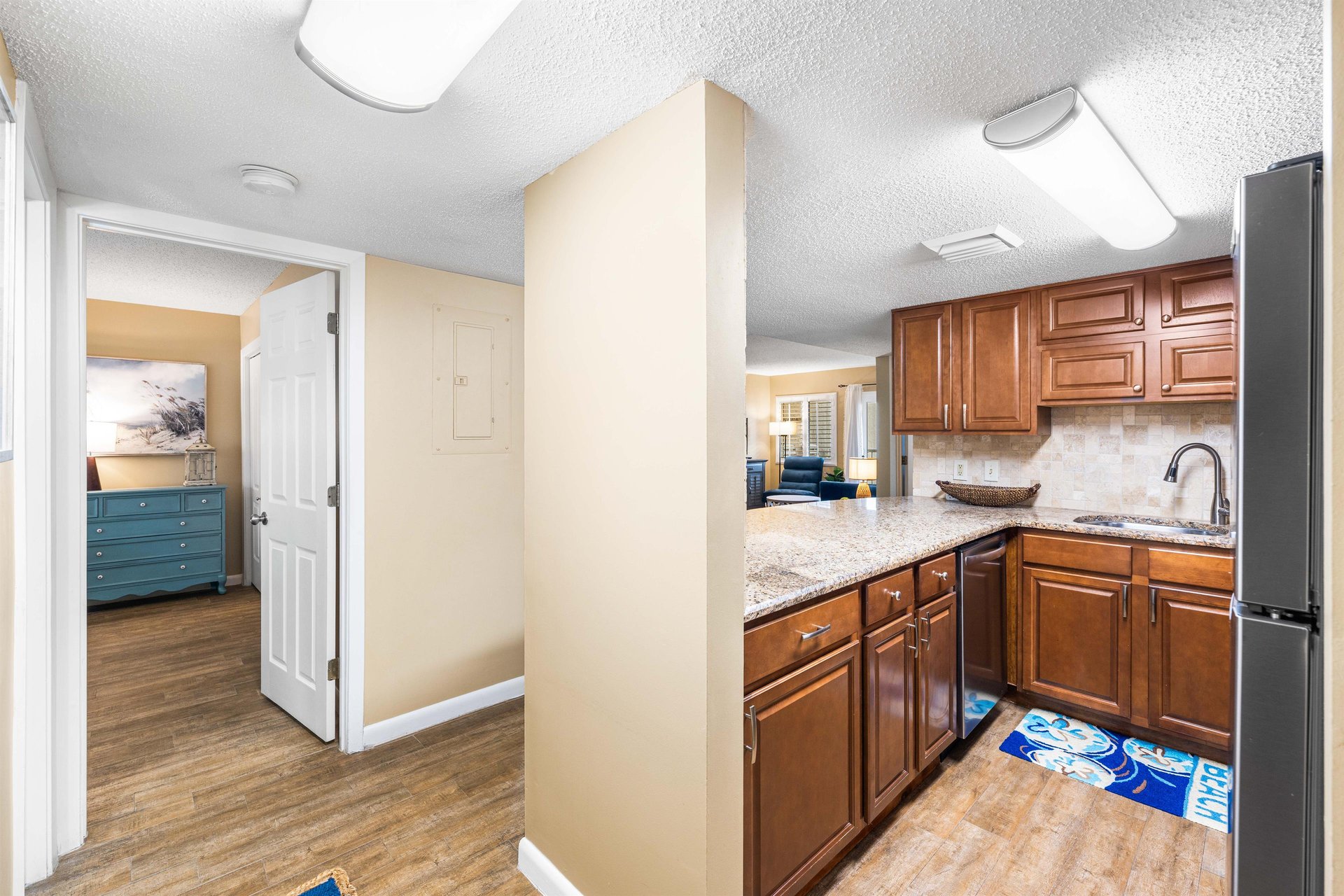 Holiday Surf and Racquet Unit 119 2