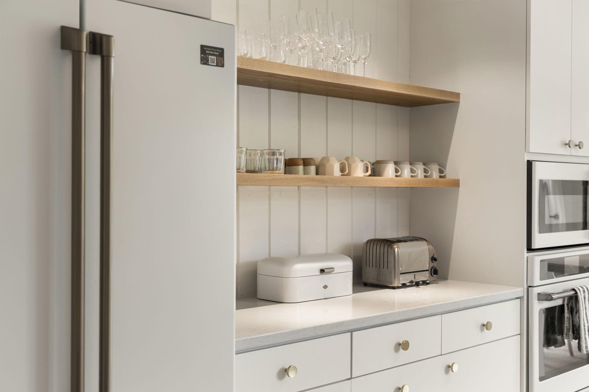 Lots of kitchen amenities