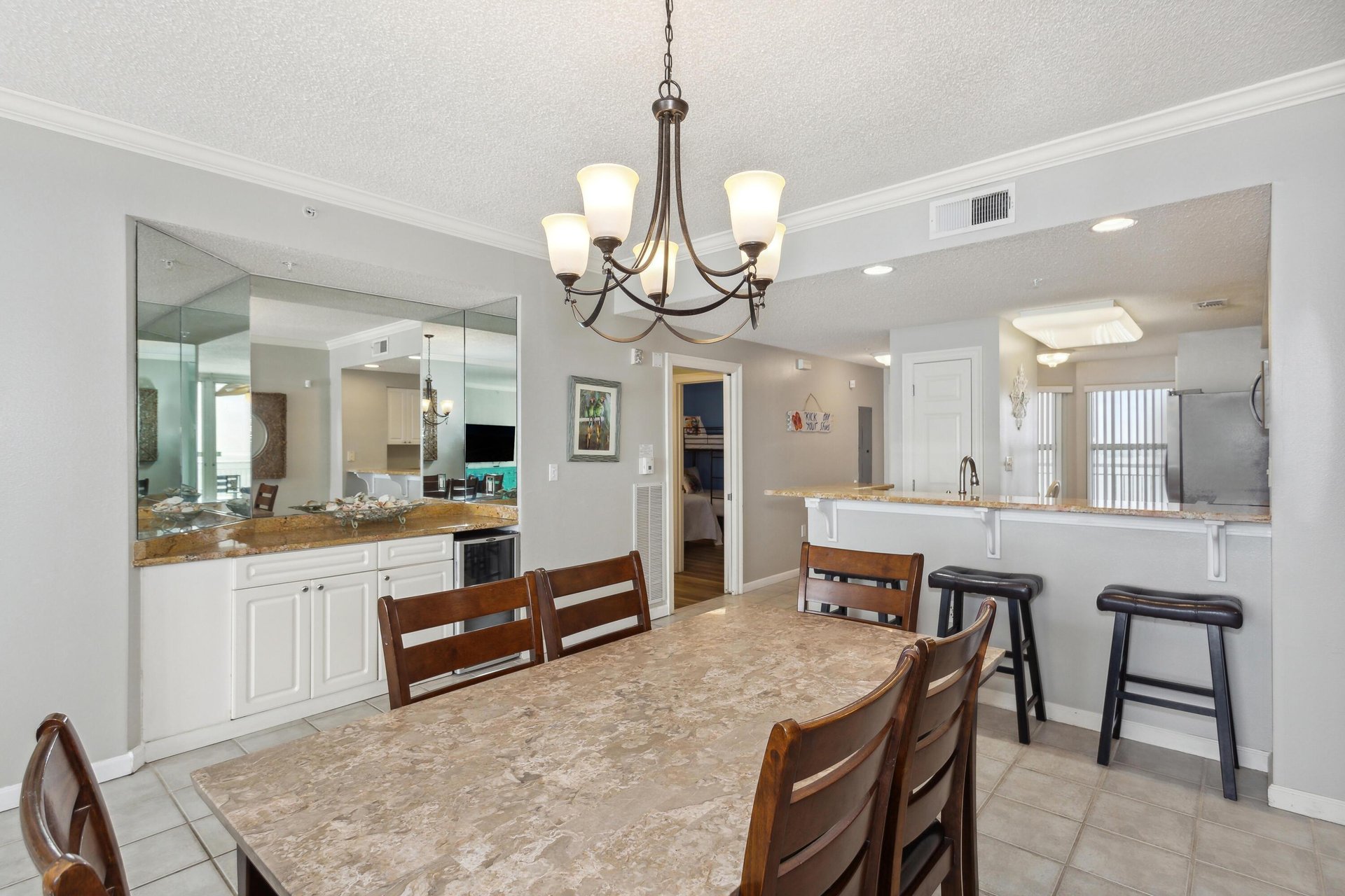 The Pearl of Navarre 1303  SeaGem 12