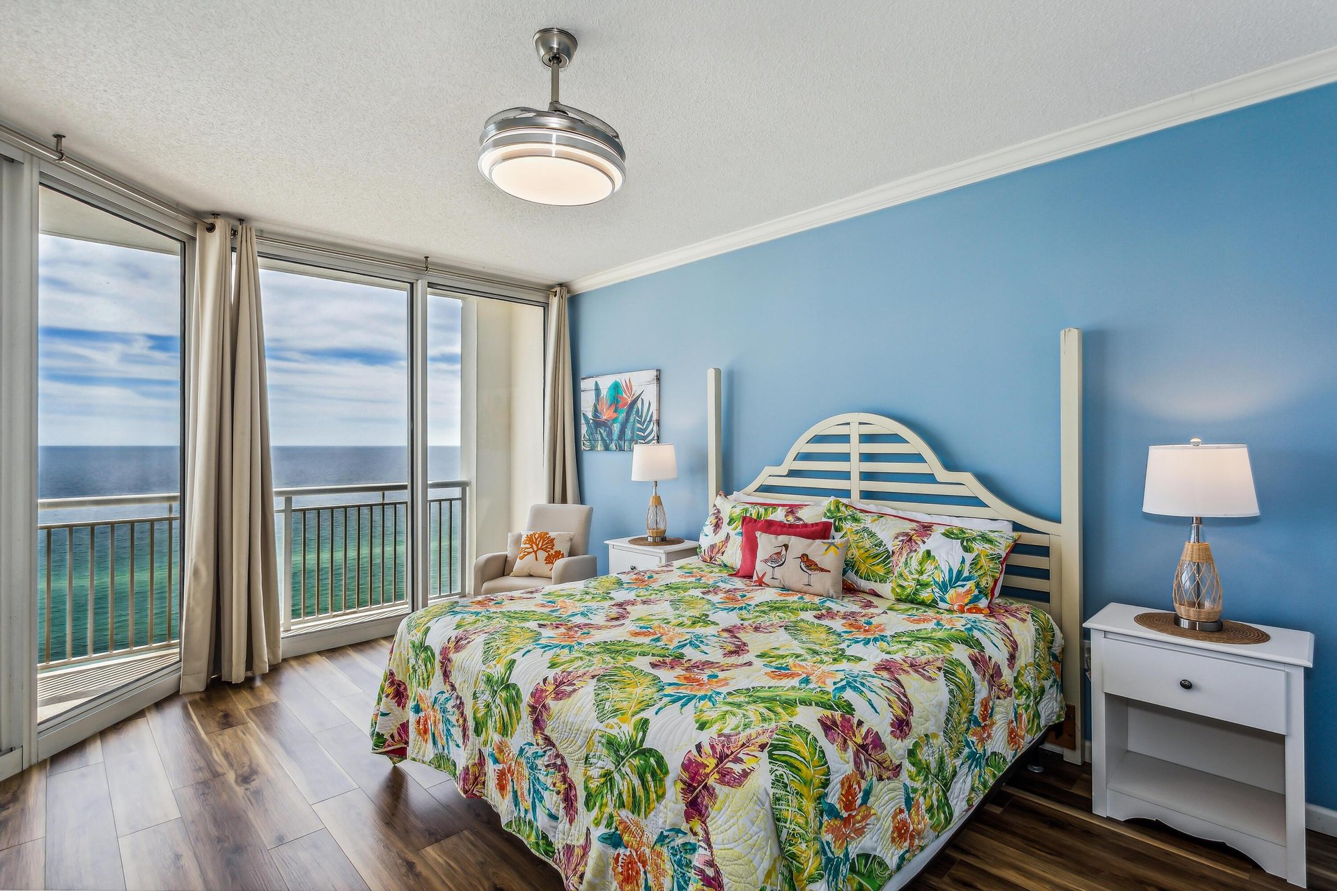 The Pearl of Navarre 1303  SeaGem 18