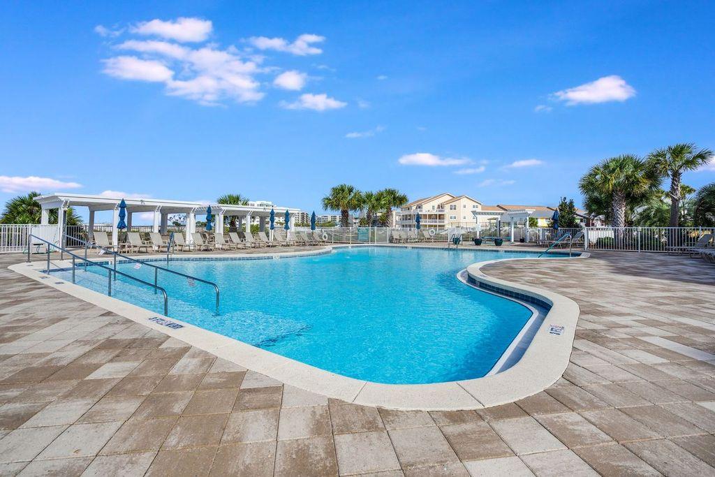 Magnolia House 201 at Destin Pointe Resort 30