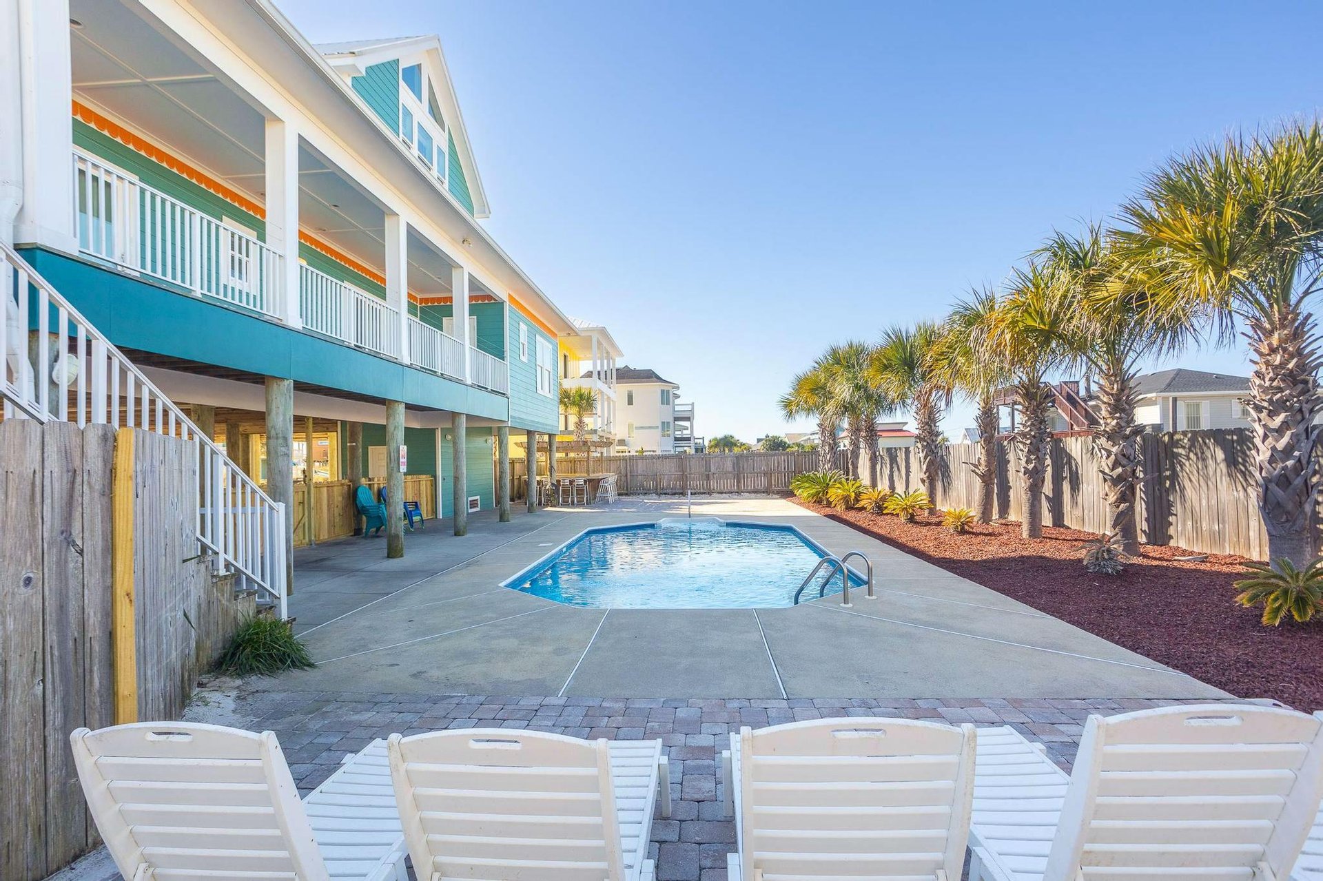 Ariola 1311  The Dolphin House 68