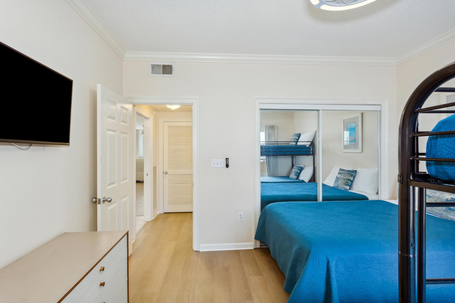 The Pearl of Navarre 802 NextTaSea 26