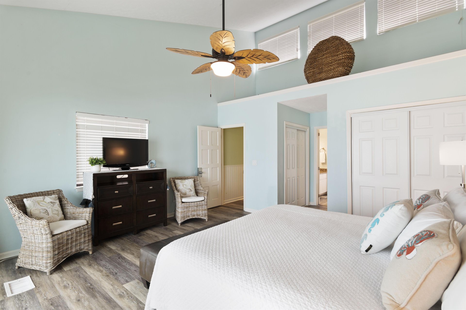 Destin Seafarer 201 18