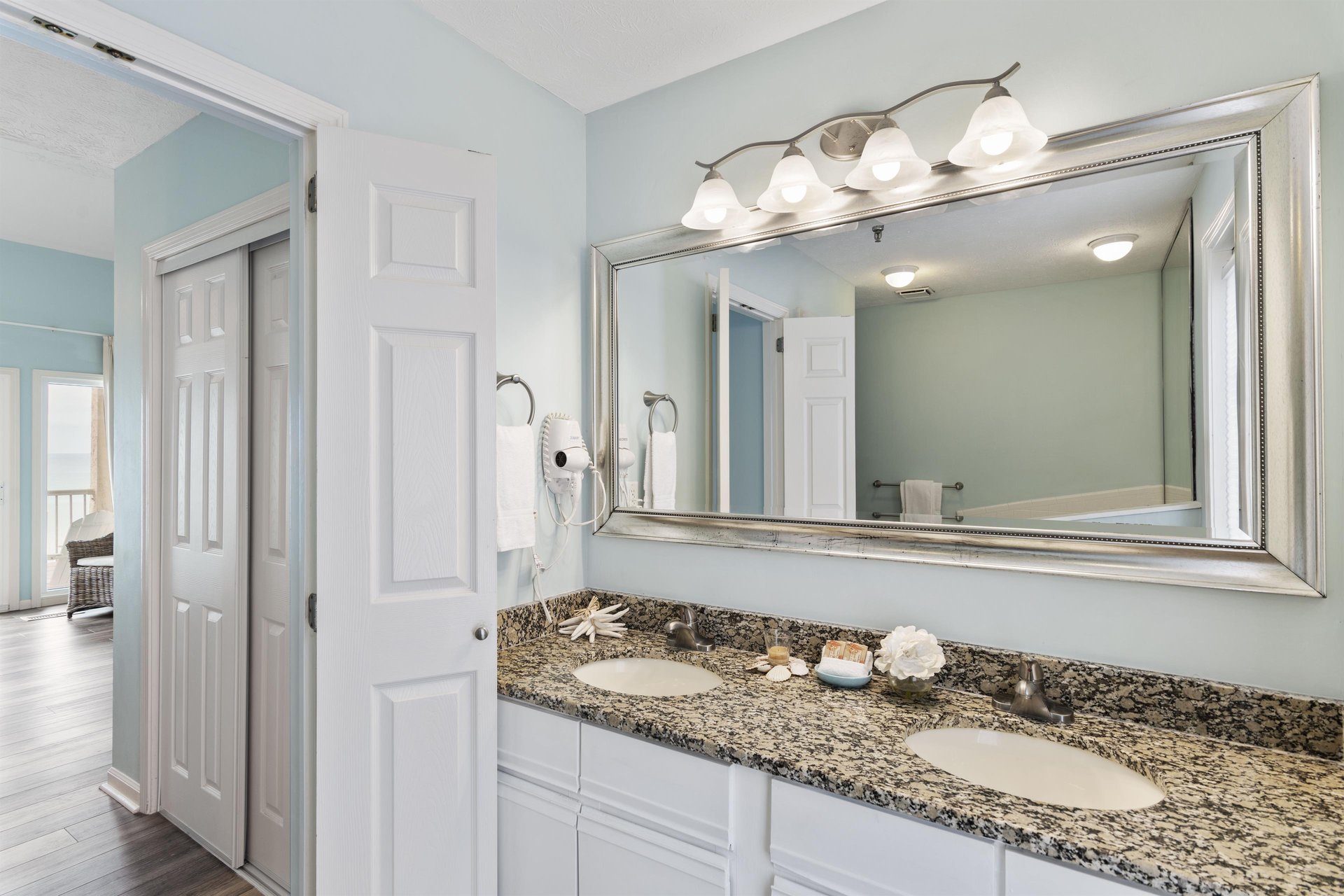 Destin Seafarer 201 19