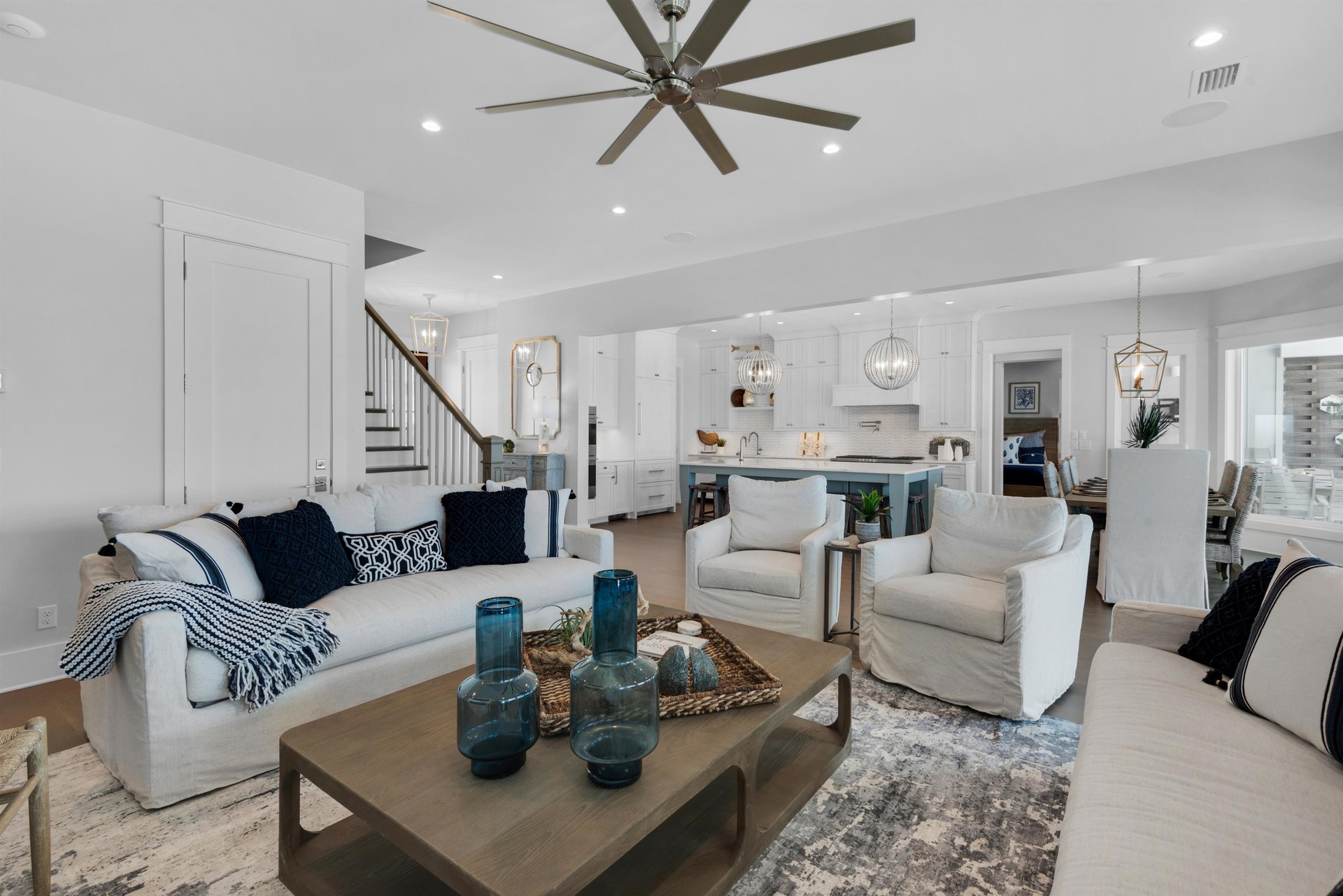 Ariola 906  Salty Kisses 13